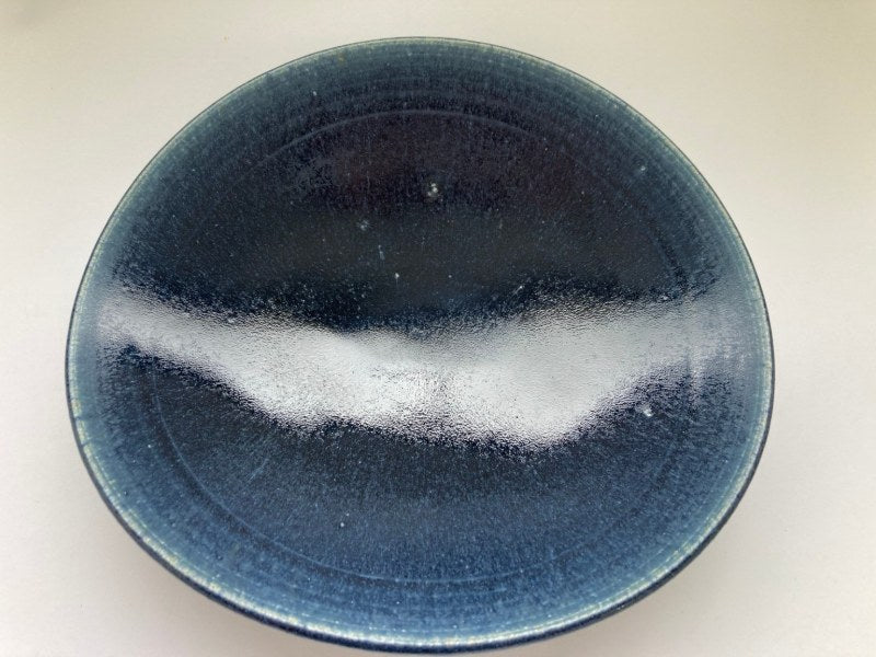 【暮らしに寄り添う】テーブルを彩る紺碧色のパスタ皿セット