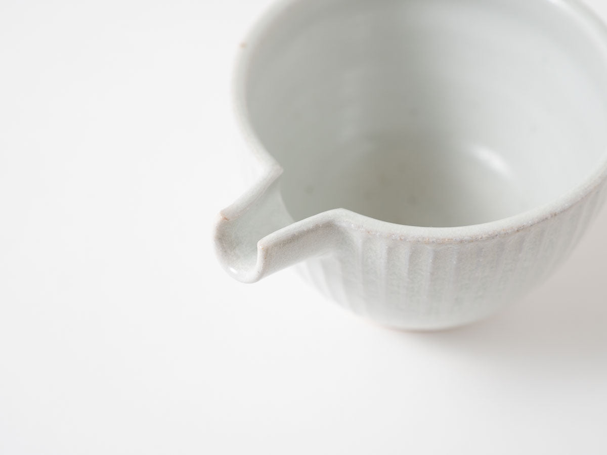 薪窯白磁鎬片口【加藤仁志】