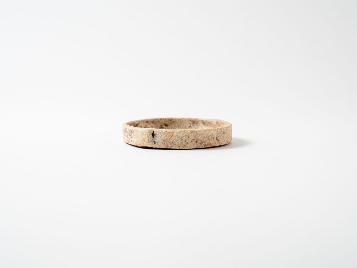 粉打(赤)立縁丸皿(豆)【梶原妙子】