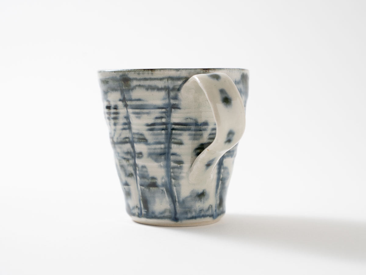 安南(磁)指なぶりマグカップ 花火唐草【横田勝郎】