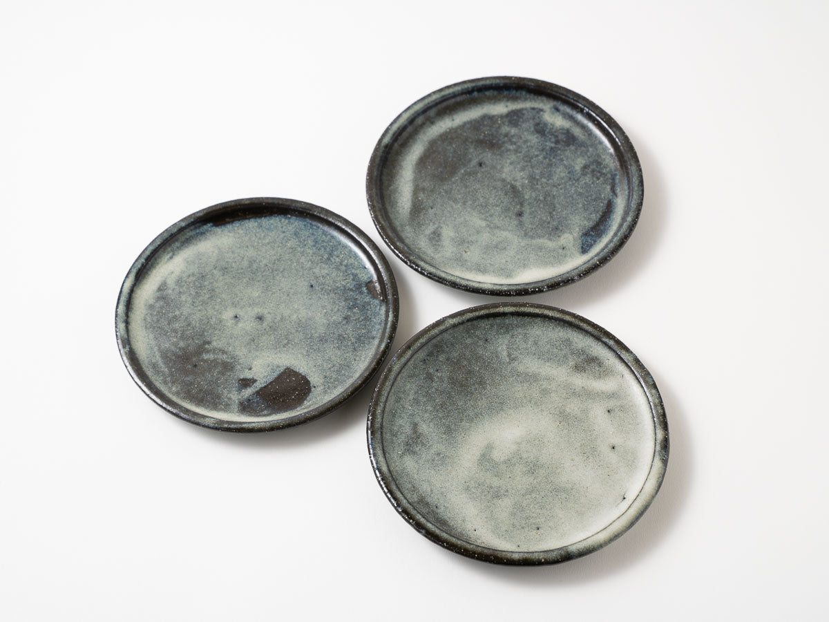 藁灰五寸皿【平井悠一】