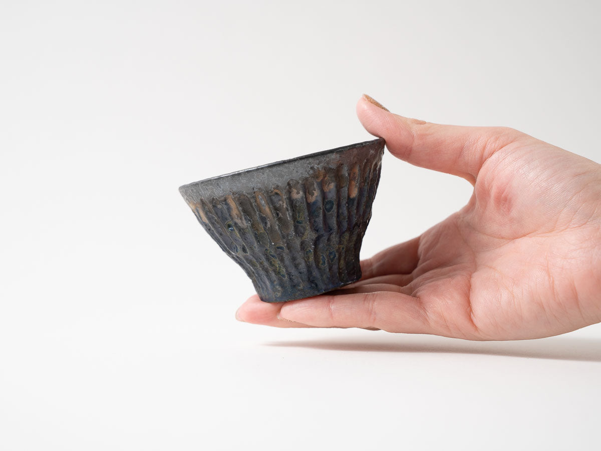 青泥鎬ぐい呑み 切立【平井悠一】