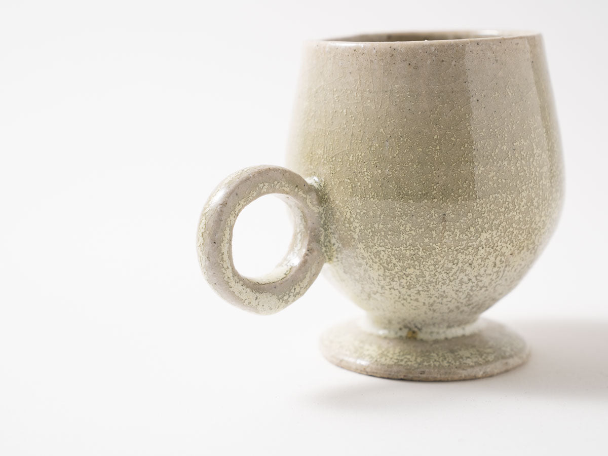 足付カップ 白抹茶【藤原志鈴香】