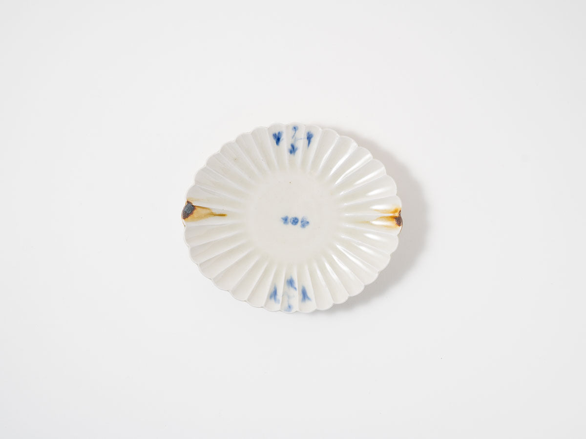 鈴木まどか 安南菊割楕円皿 安南鉄彩菊割楕円皿(小)【鈴木まどか】