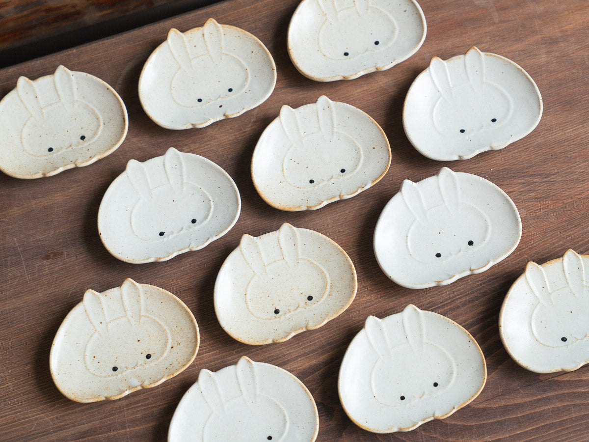 真向きうさぎ【山崎瞳】