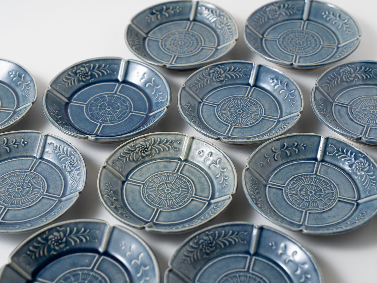 四方割花弁紋小皿【山崎瞳】