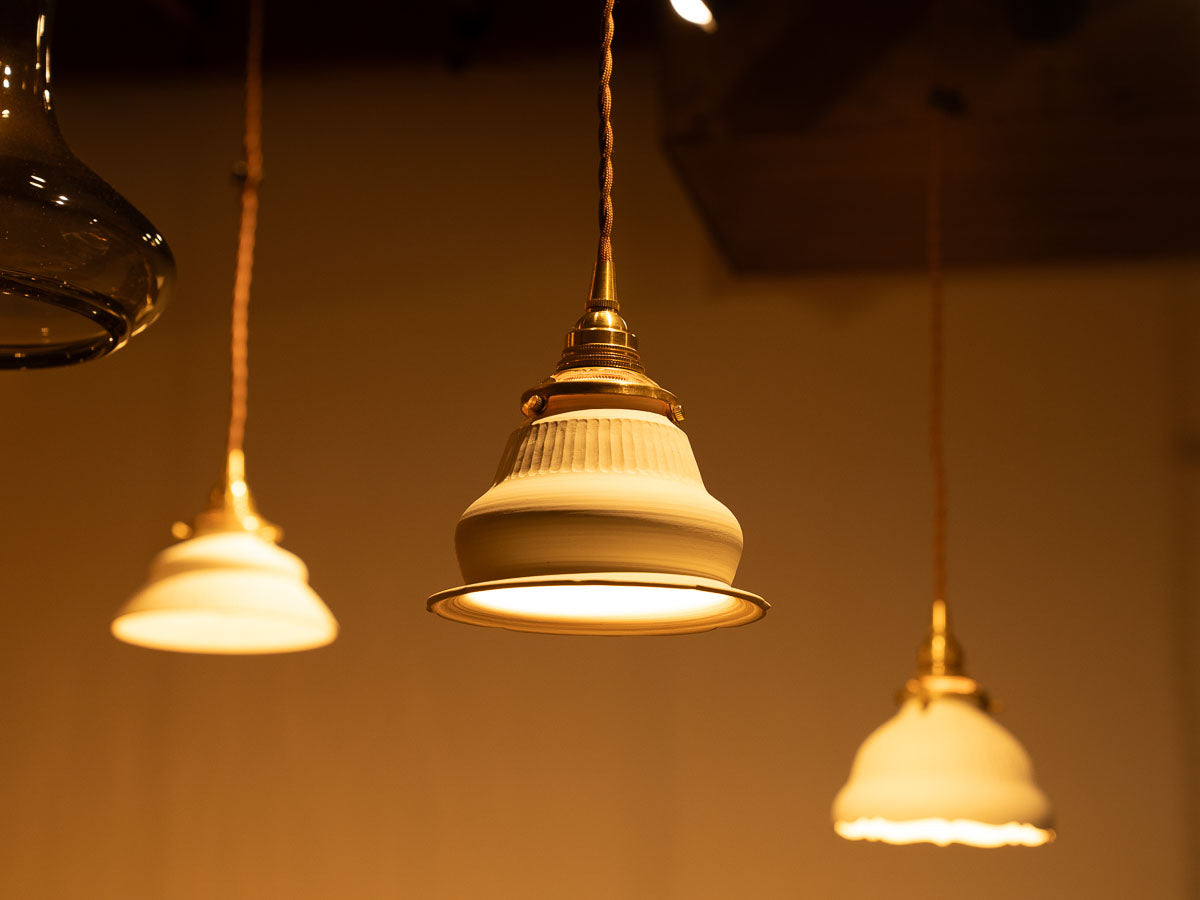 ペンダントライト b【山崎瞳】