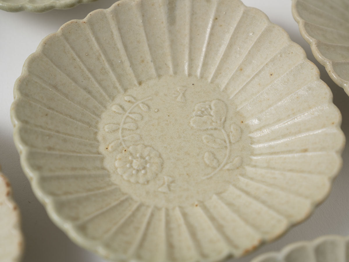 花巴紋菊割角小鉢【山崎瞳】