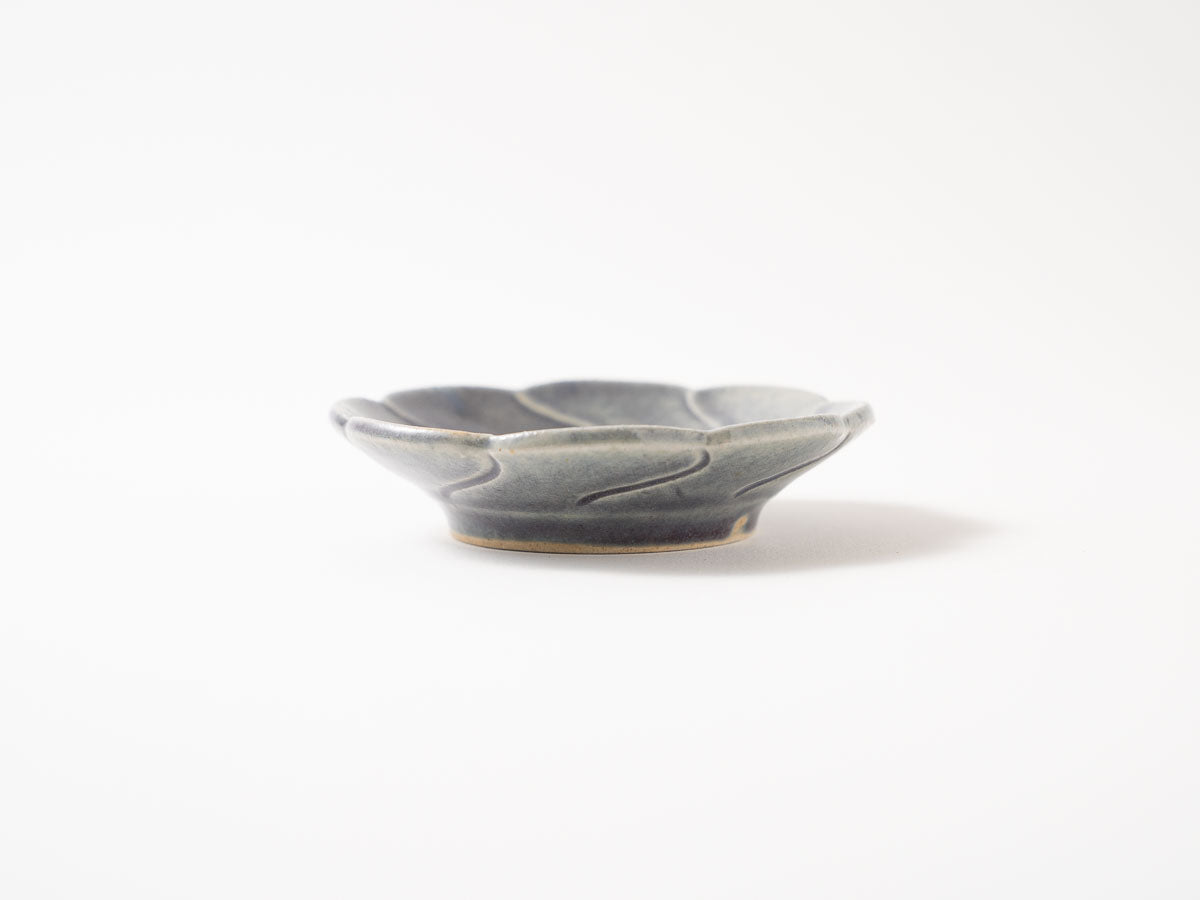 アザミ紋輪花小皿【山崎瞳】