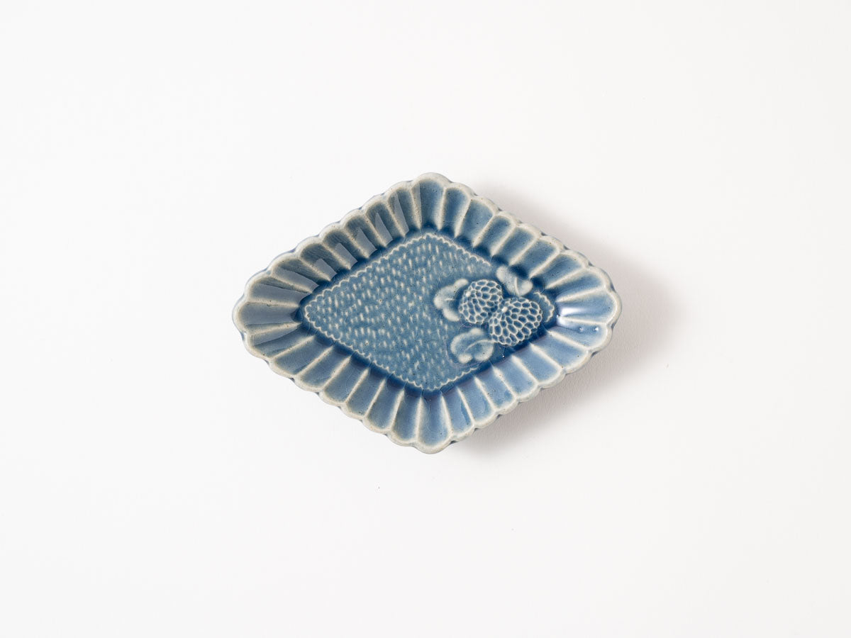 菊割菱小皿【山崎瞳】