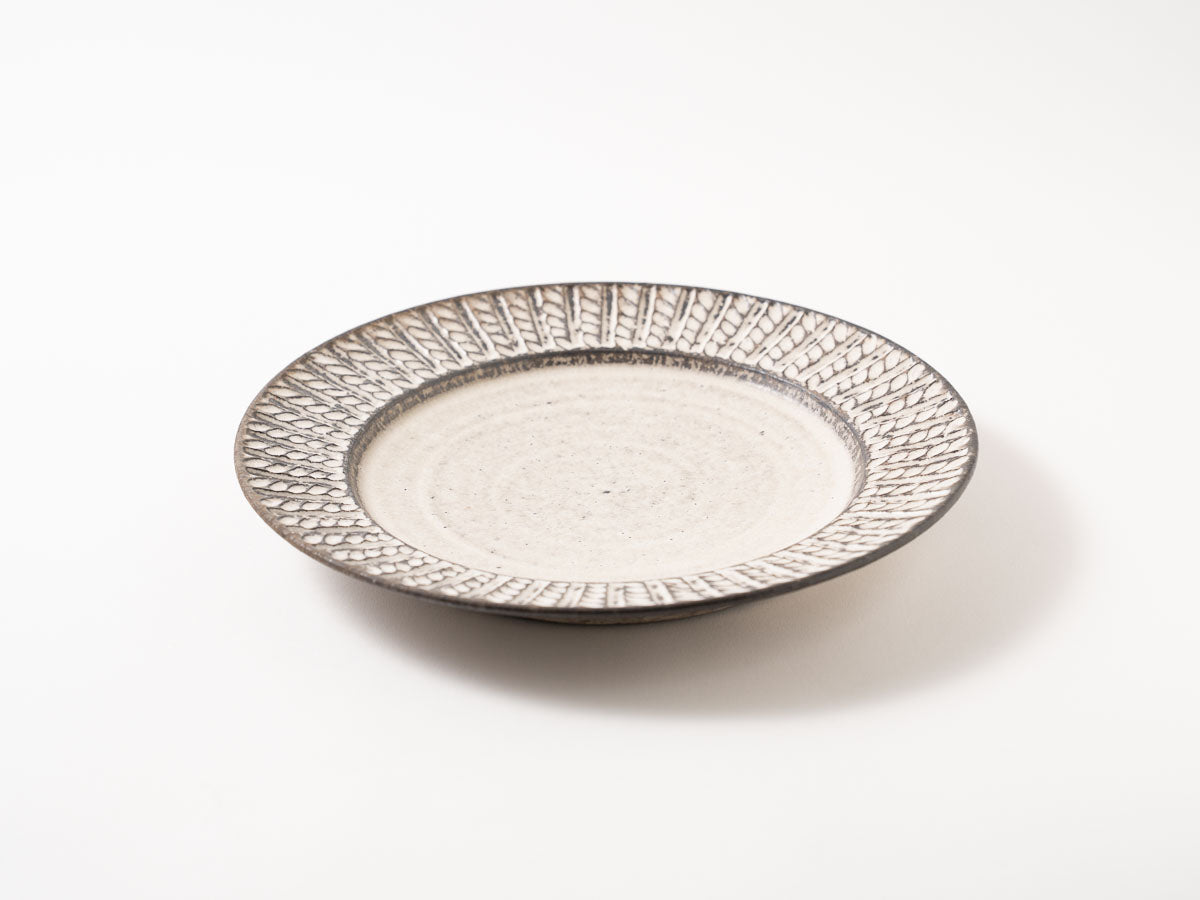 縄目リム平皿 8寸【山本雅則ex25】