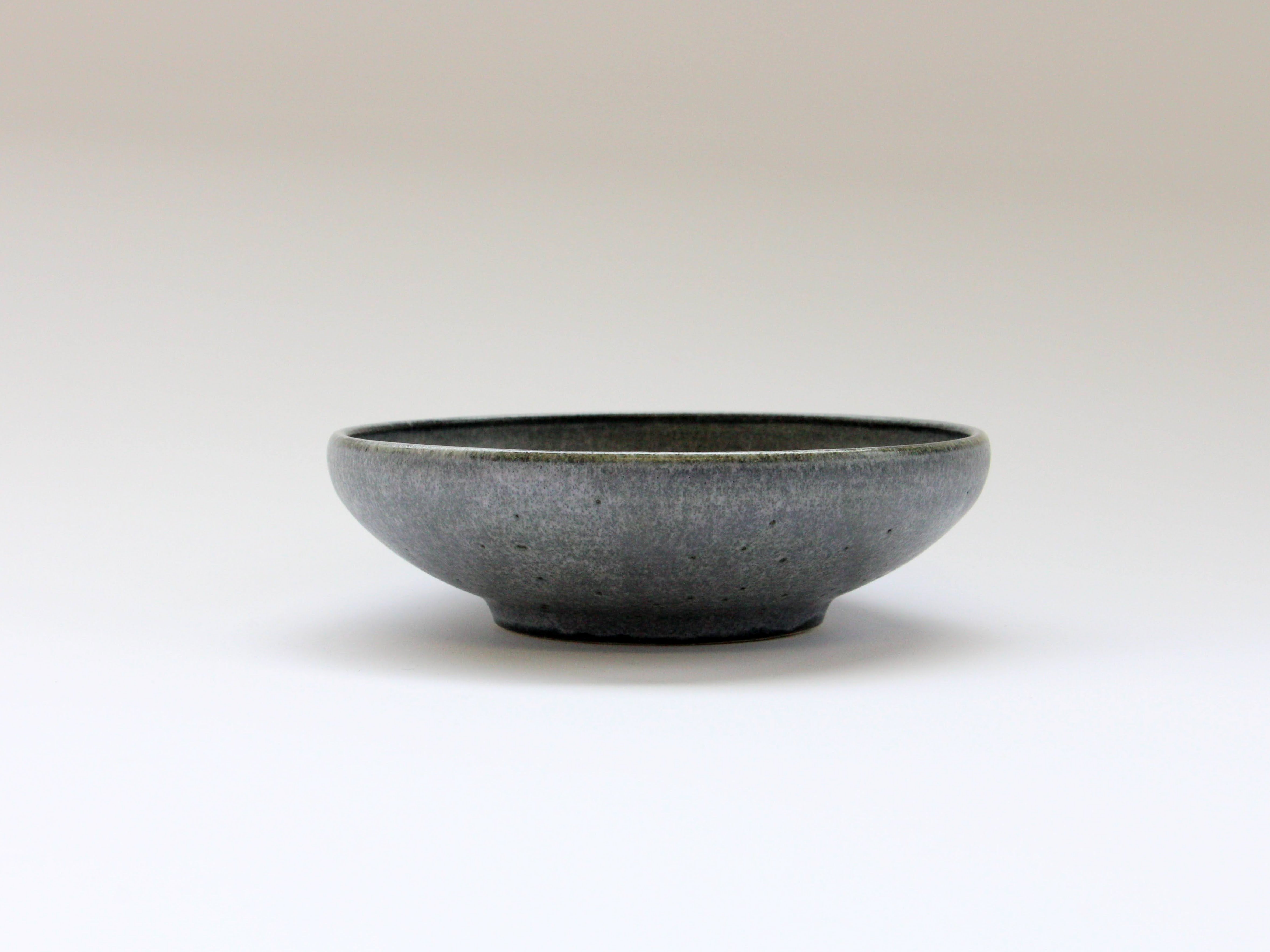 灰紺小鉢【文山香菜江】