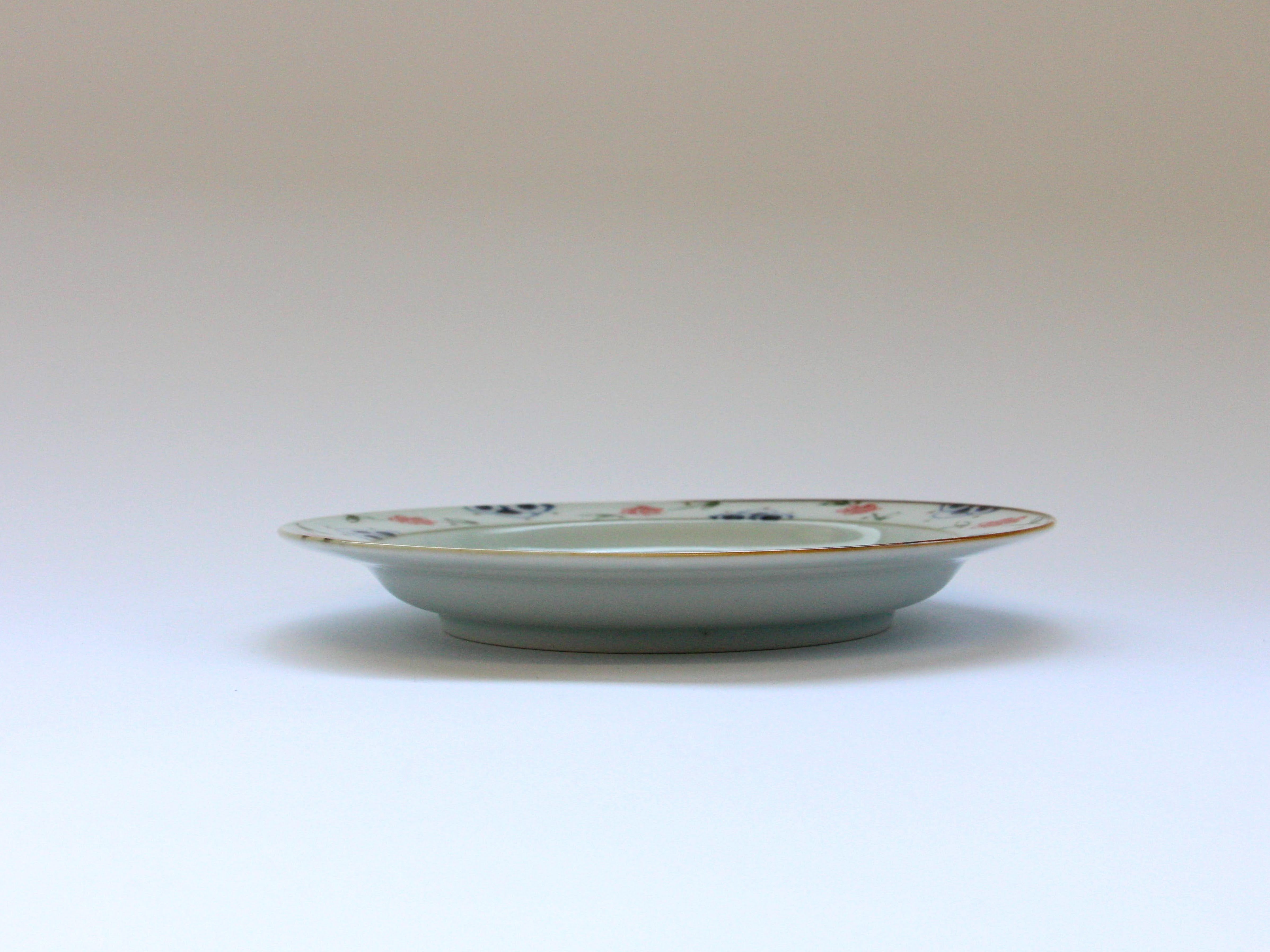 つる花唐草リムプレート赤 小【徳七窯】