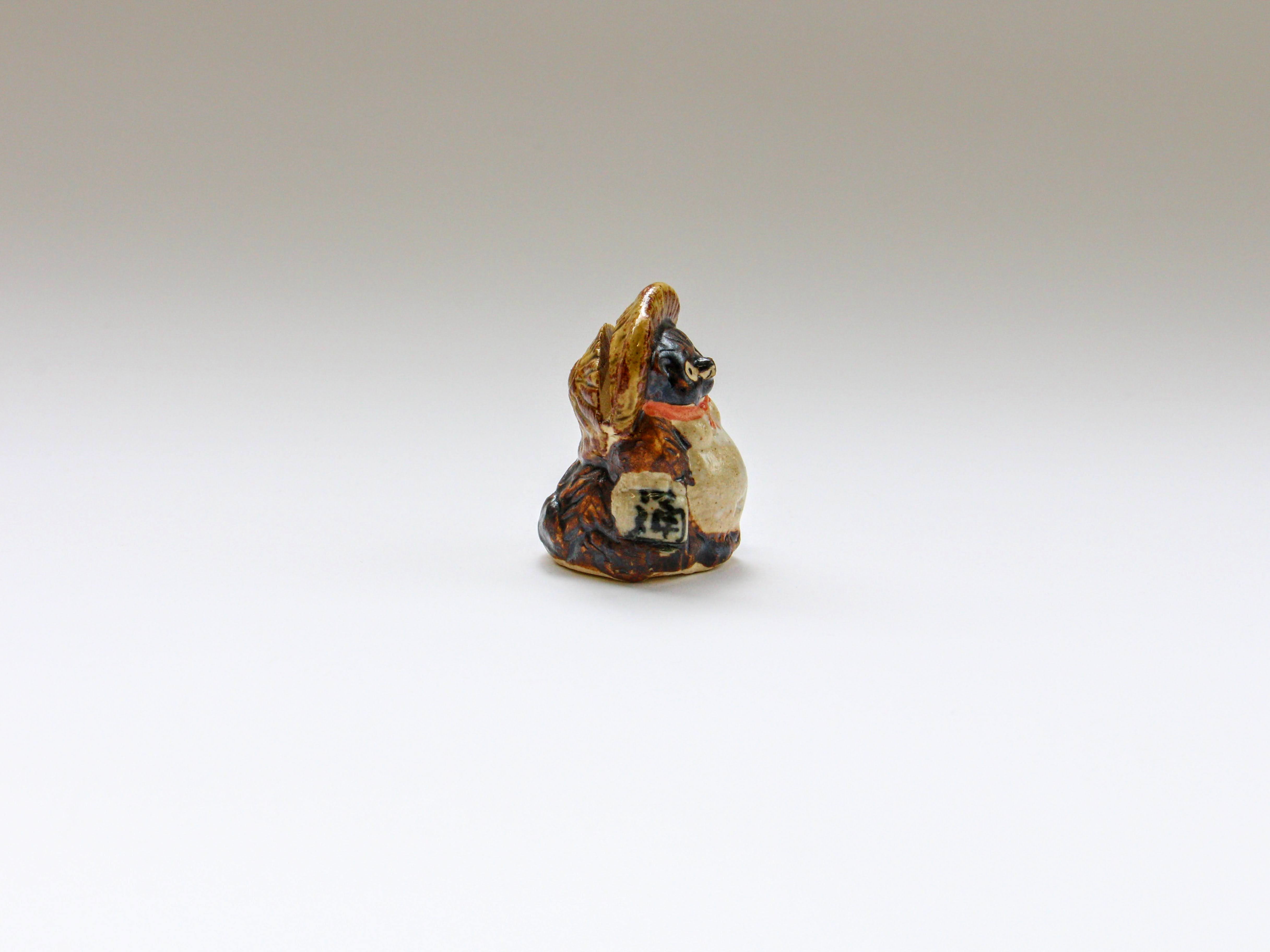 たぬき カードスタンド【前川幸市】