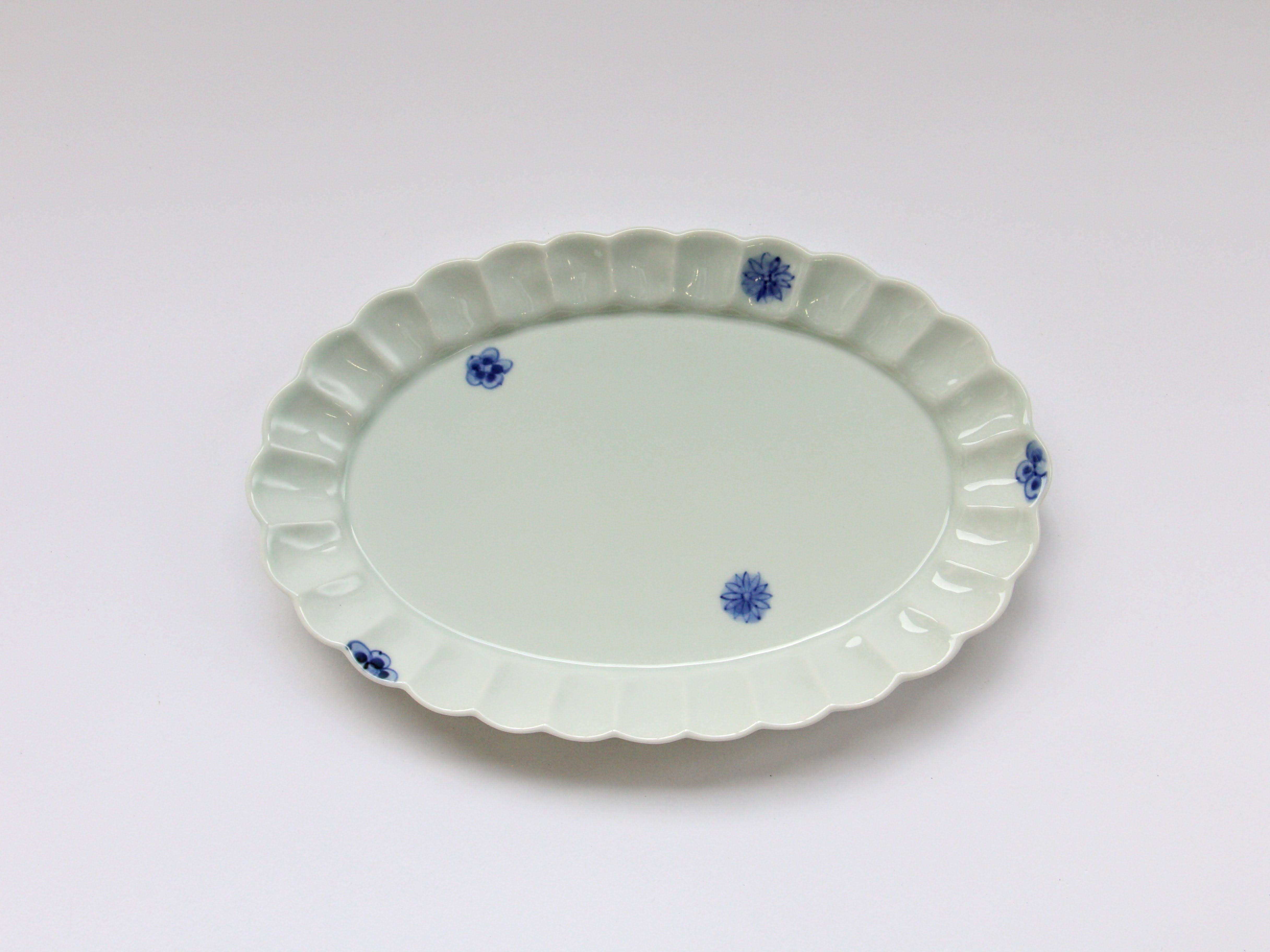 菊割オーバル皿 M 染付小花ちらし【皓洋窯】