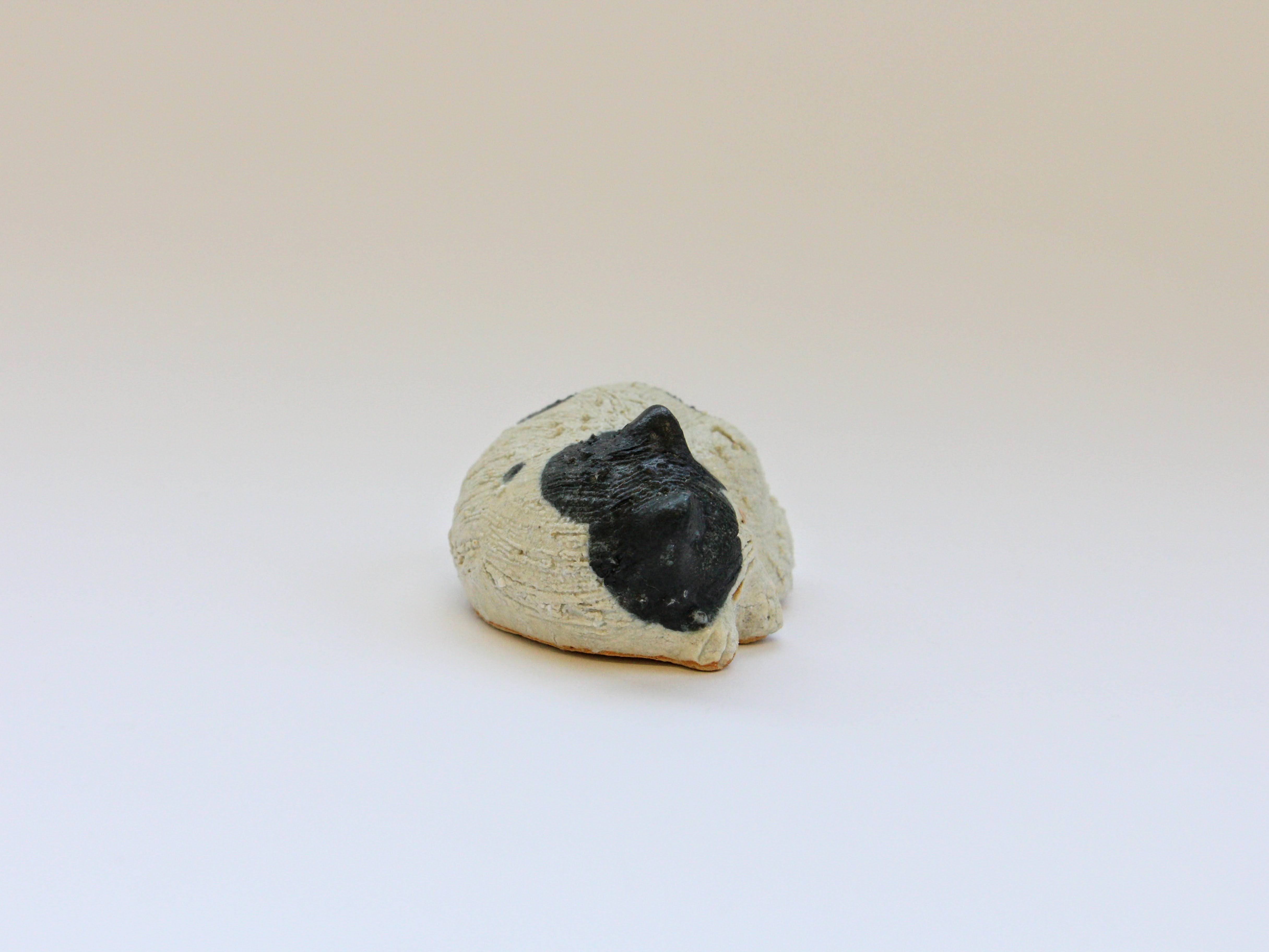 ねむり猫 ブチ【前川幸市】