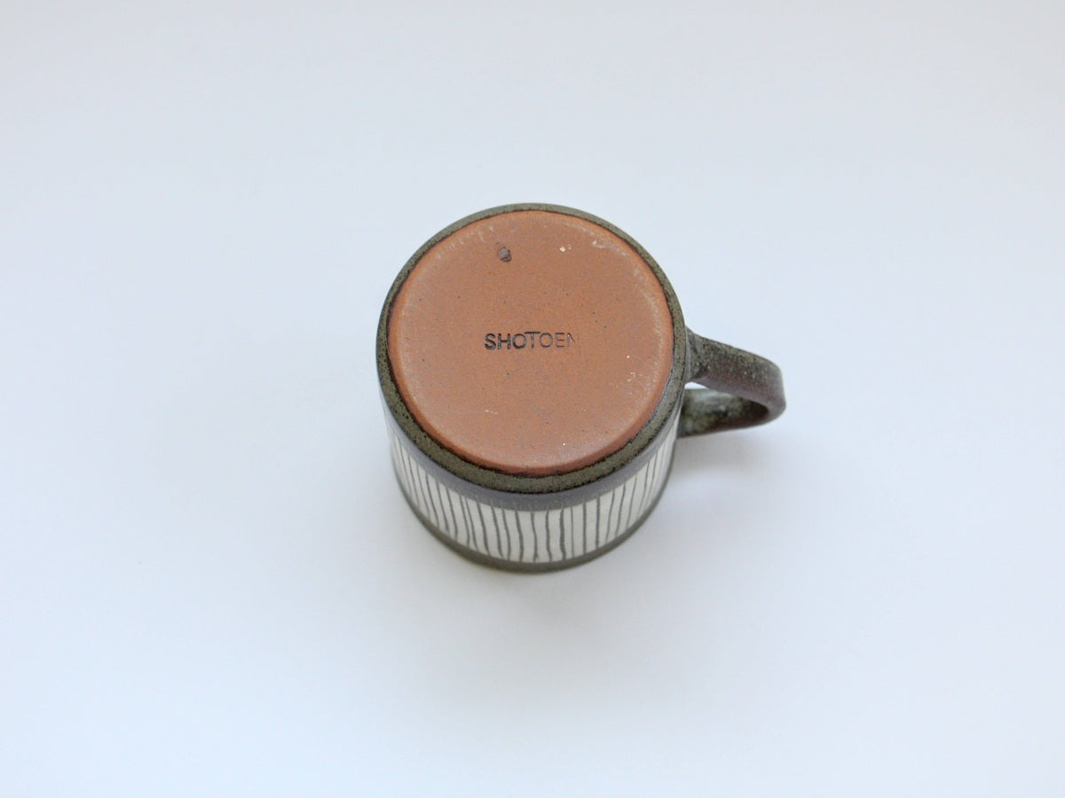 粉引象嵌十草マグ【正陶苑】