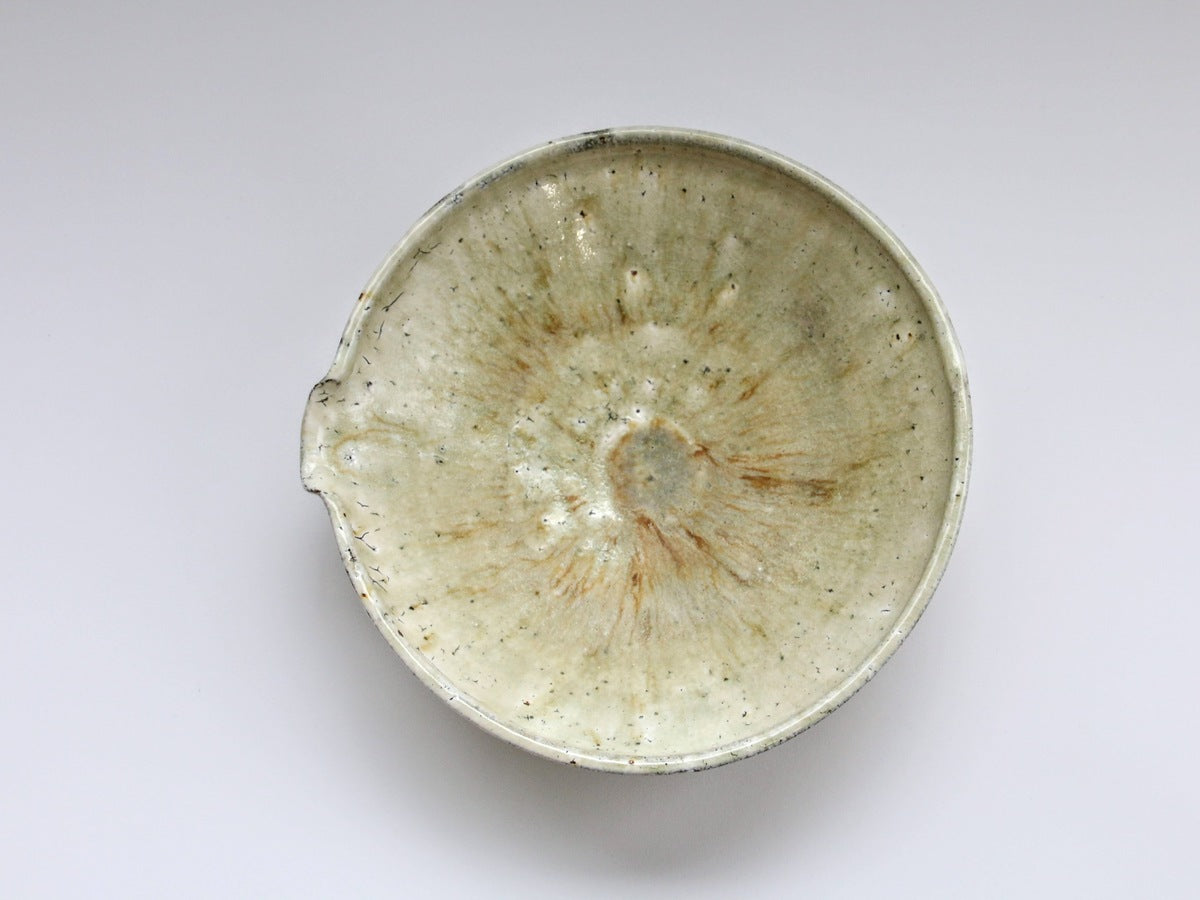 ビードロ粉引平片口【山本一仁】