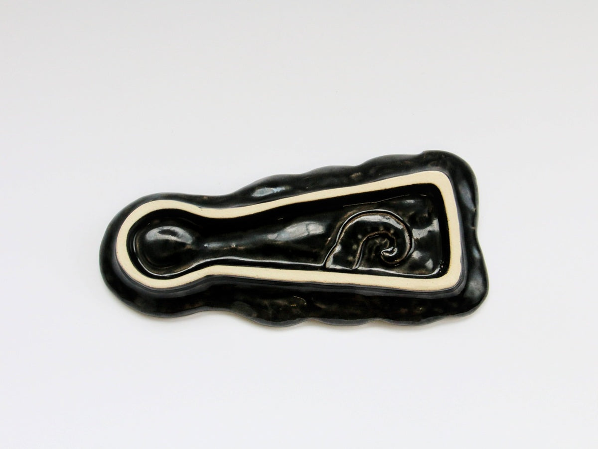 タコパ皿 黒【牧田亮】