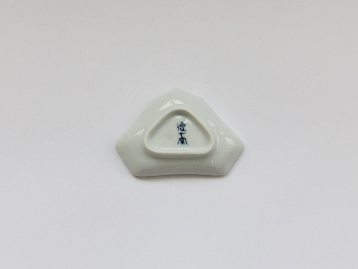 唐子富士山型手塩皿【徳七窯】