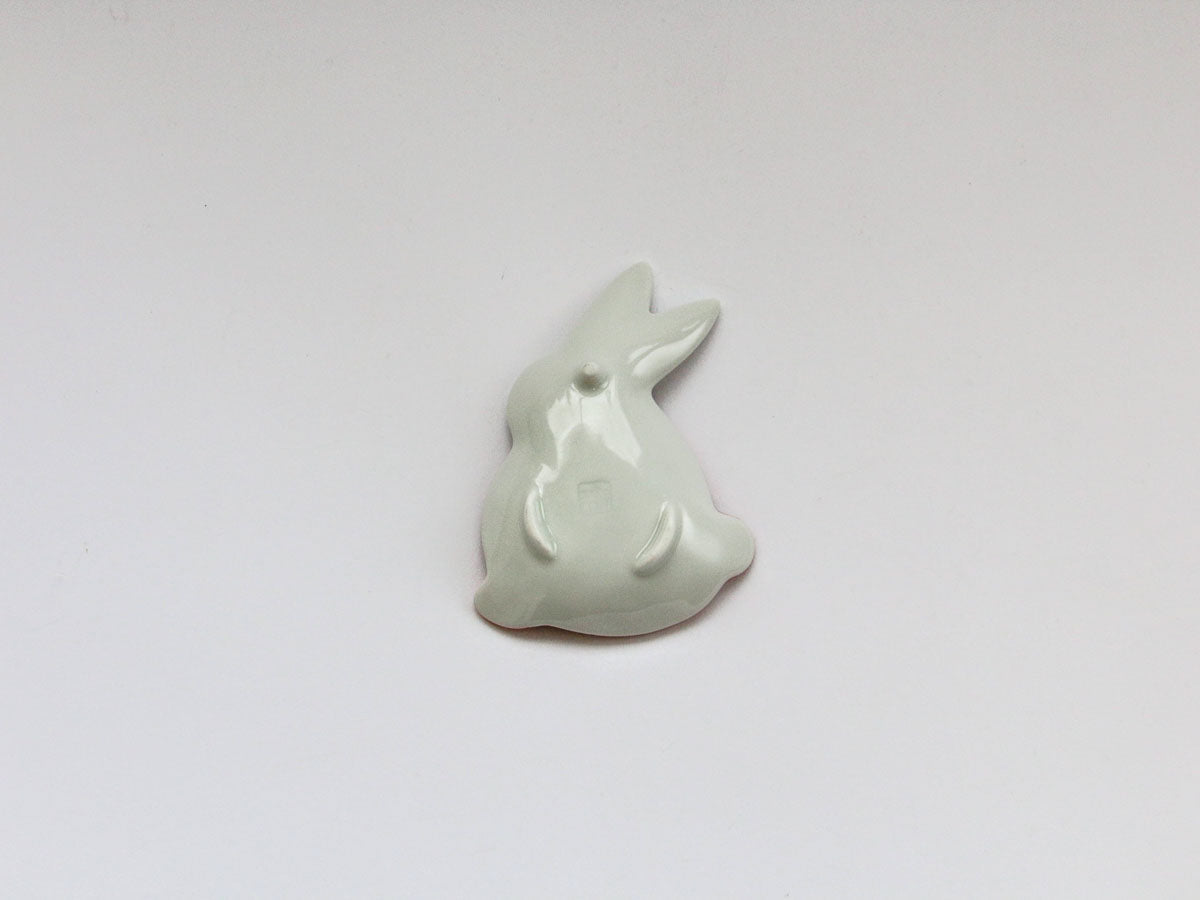 花小紋女雛うさぎ豆小皿【伝平窯】