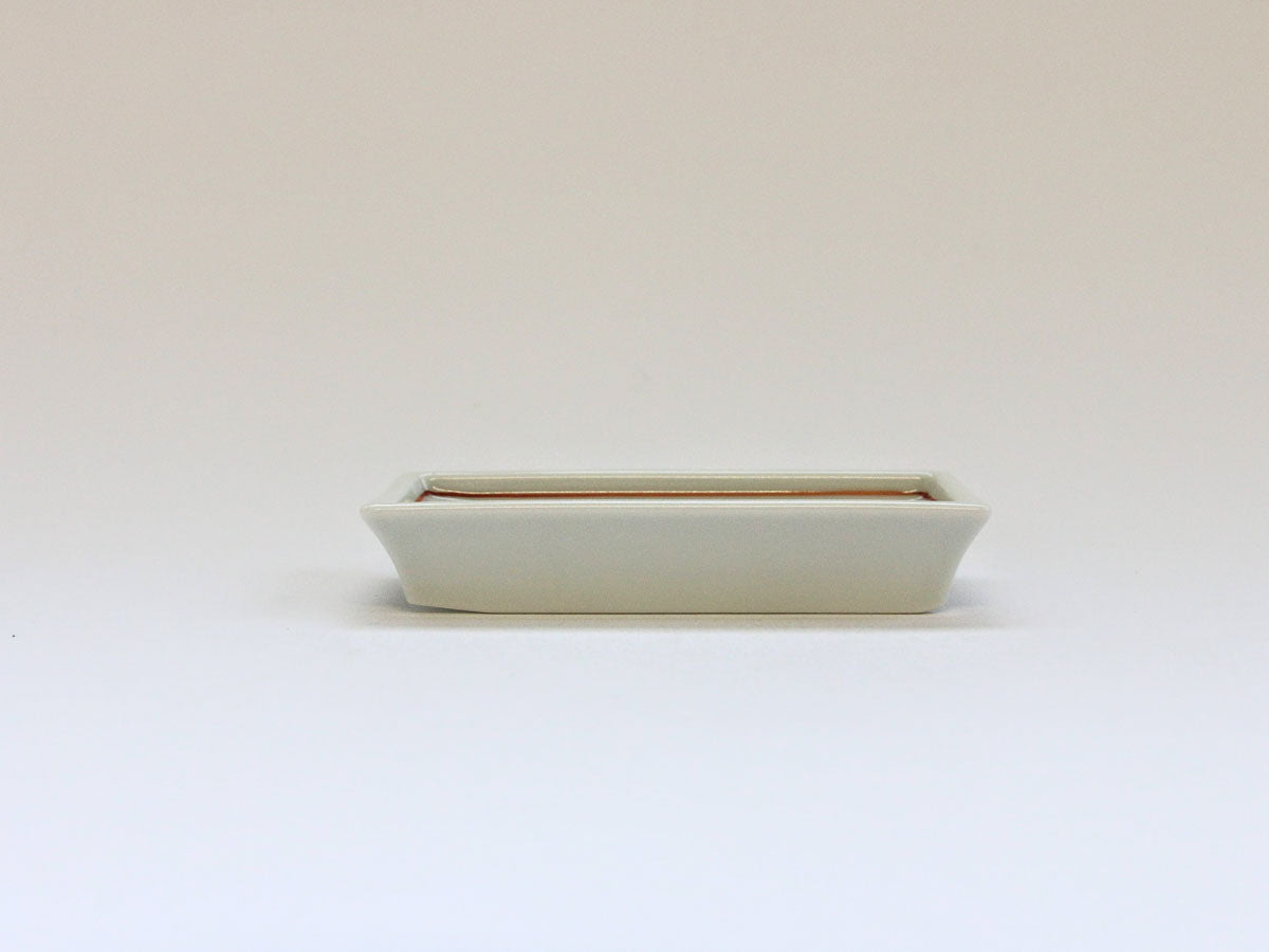 内赤線角菱皿 小【伝平窯】