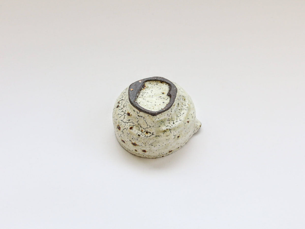 ビードロ粉引片口豆鉢【山本一仁】