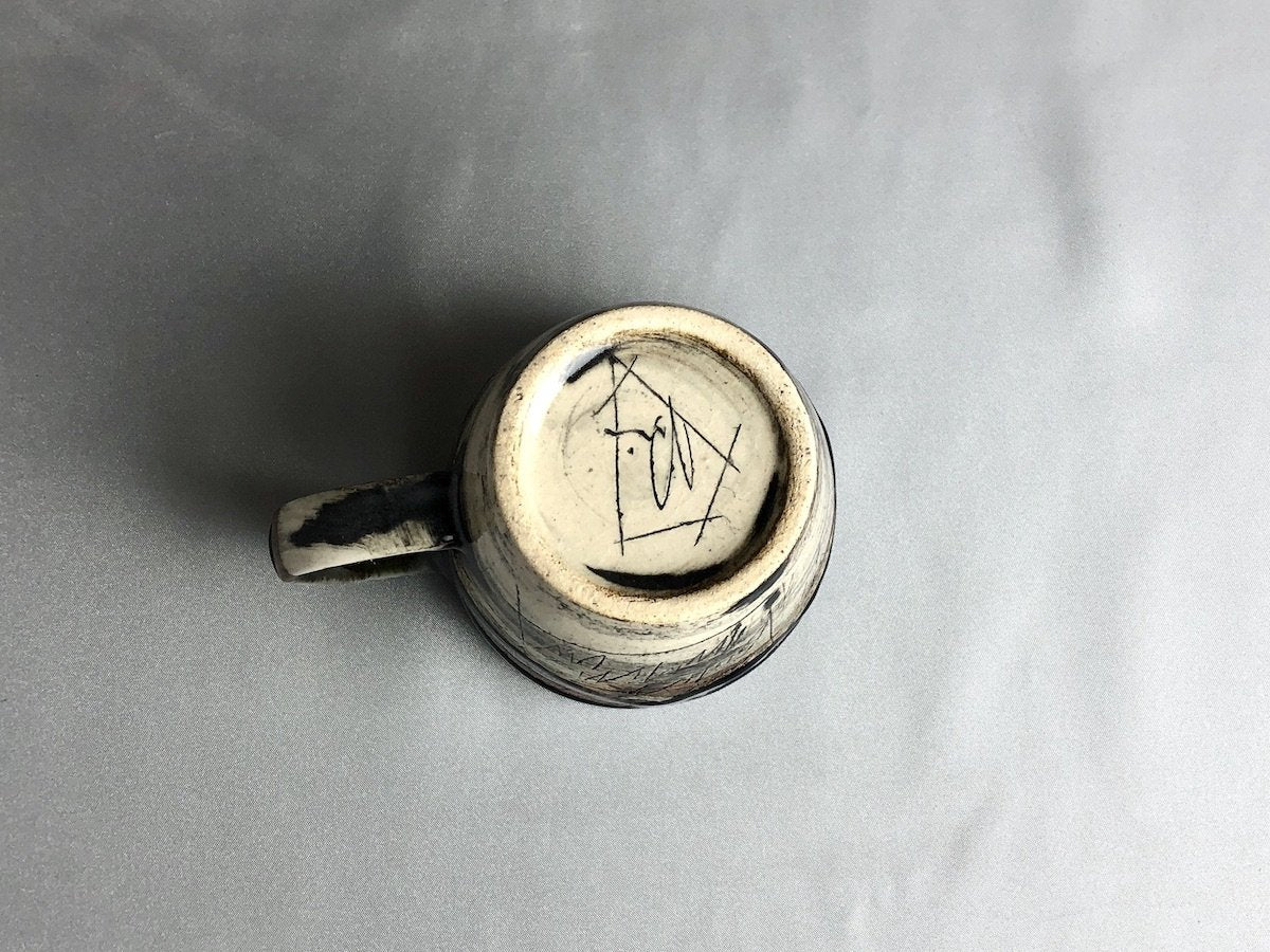 山路マグ紫【鶴琳窯】