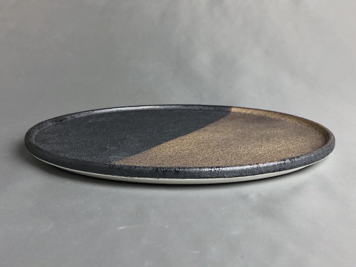 晶半金塗22cm渕付丸皿【陶悦窯】