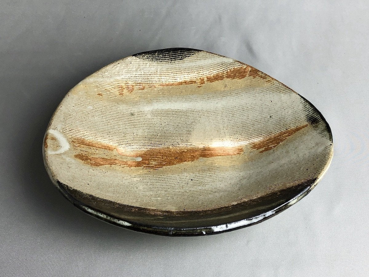 夕暮れたわみ鉢【日下青作/麻里】