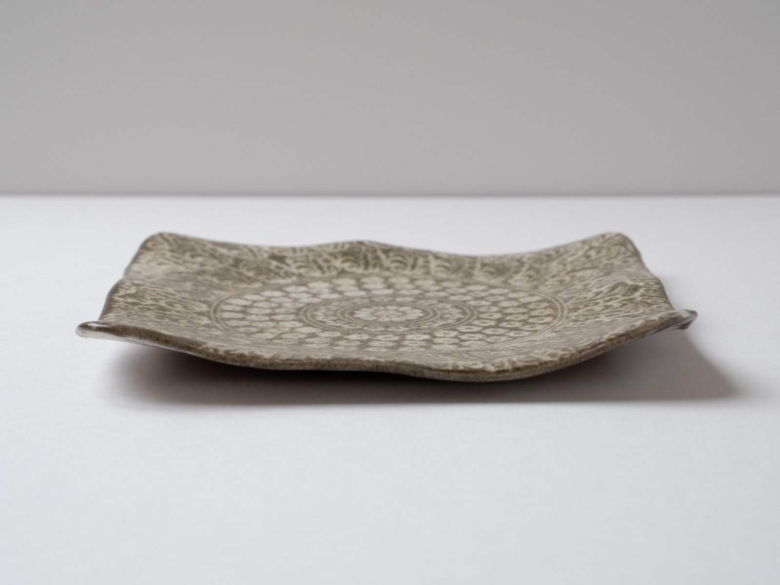 三島手四方皿【山本英樹】