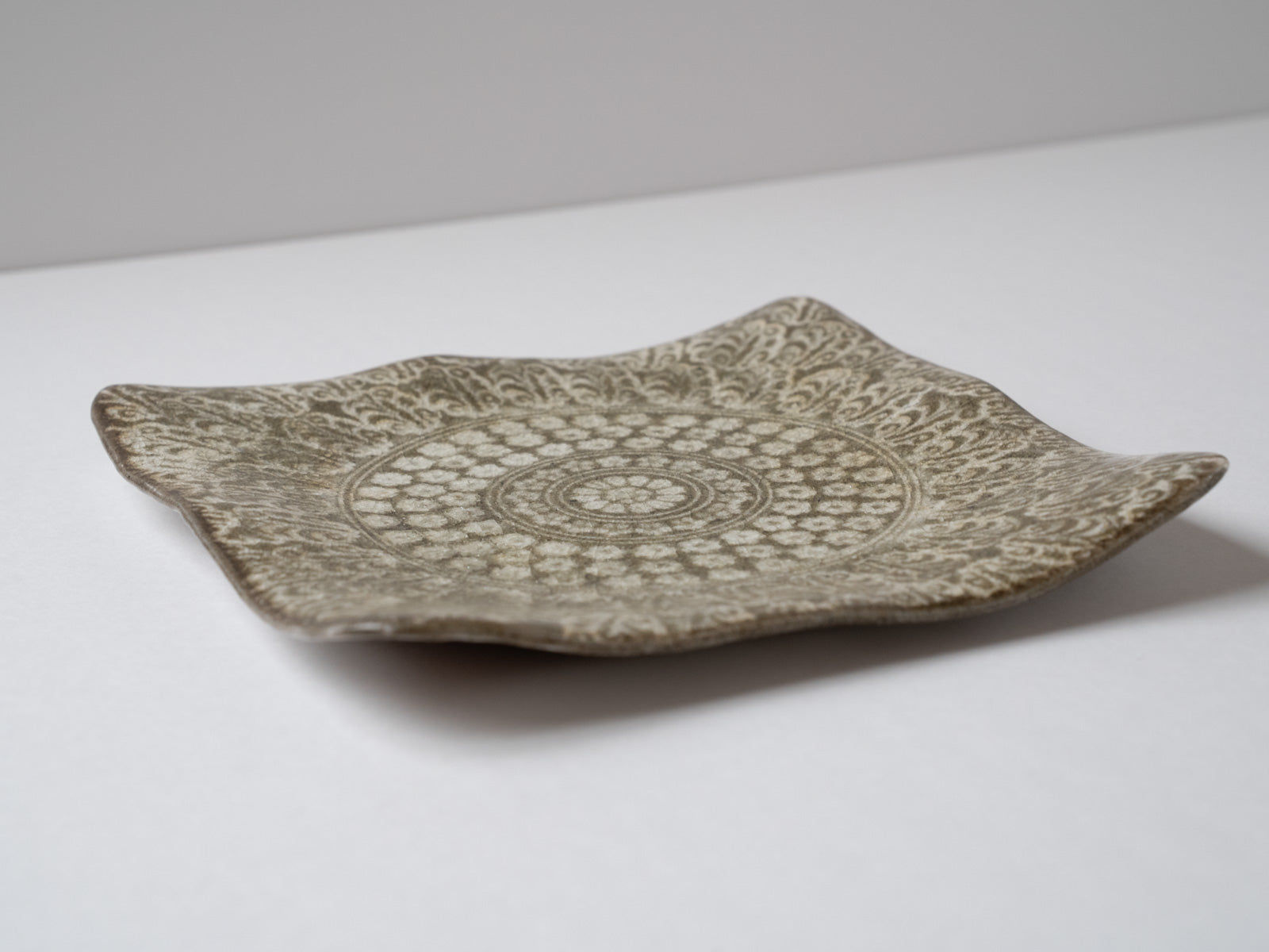 三島手四方皿【山本英樹】