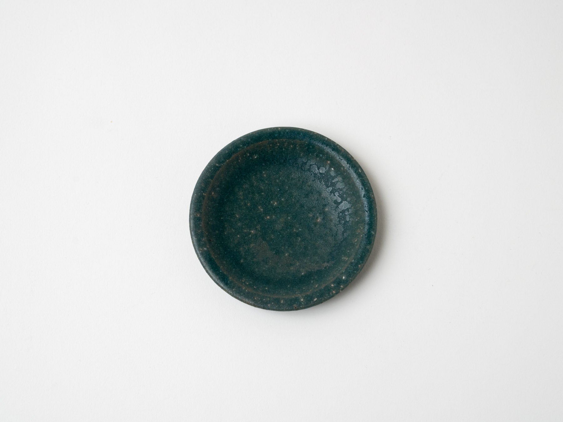 錆緑豆皿【文山香菜江】