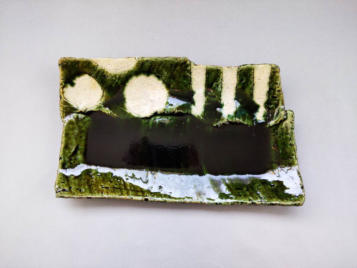 織部丸紋ストライプ焼物皿【山本一仁】