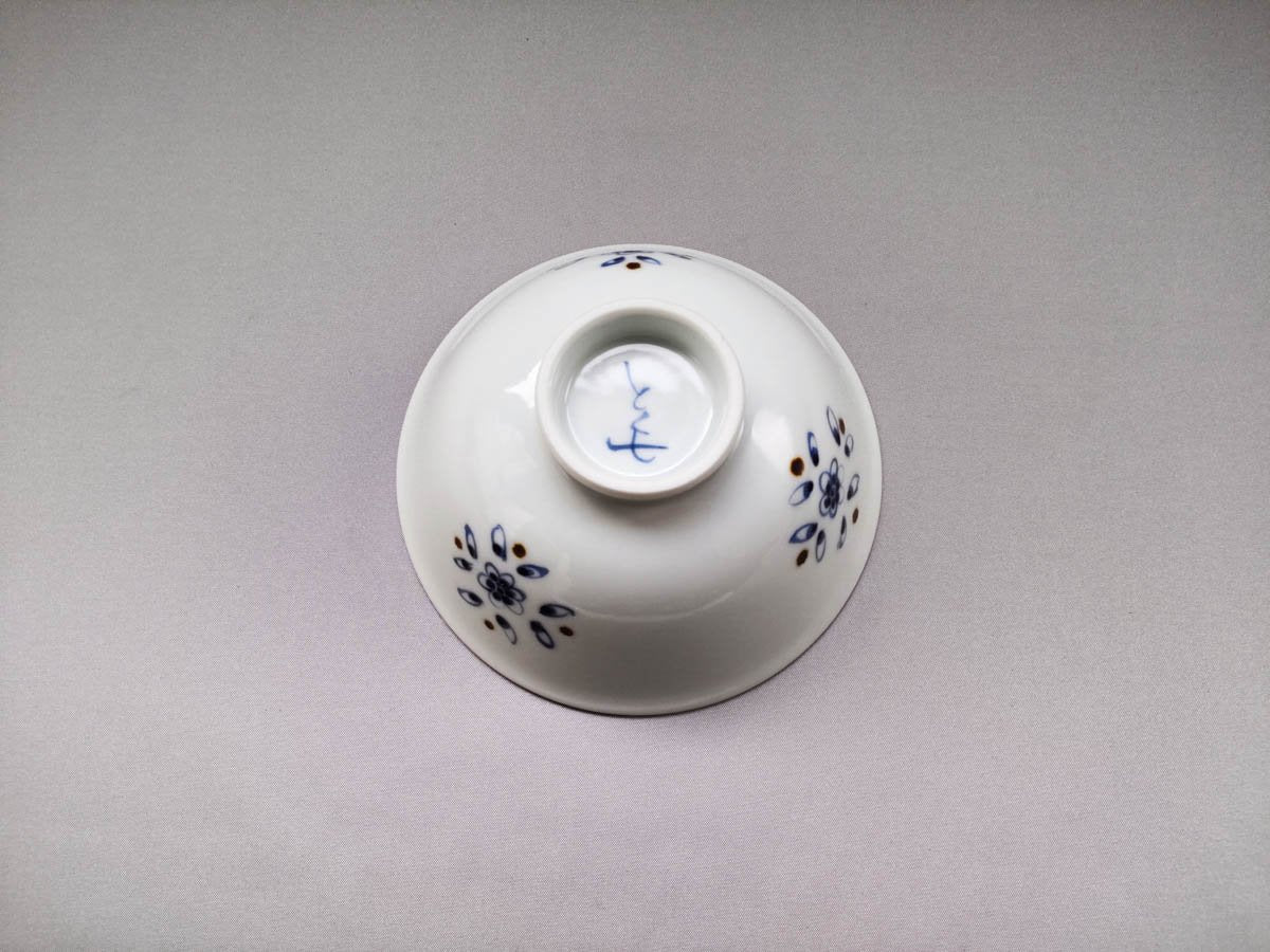 つる花唐草飯碗大【徳七窯】