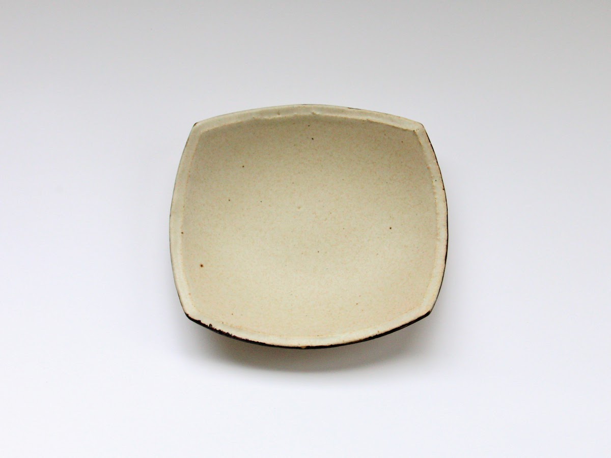 渕サビベージュ16cm角皿【村井信幸】