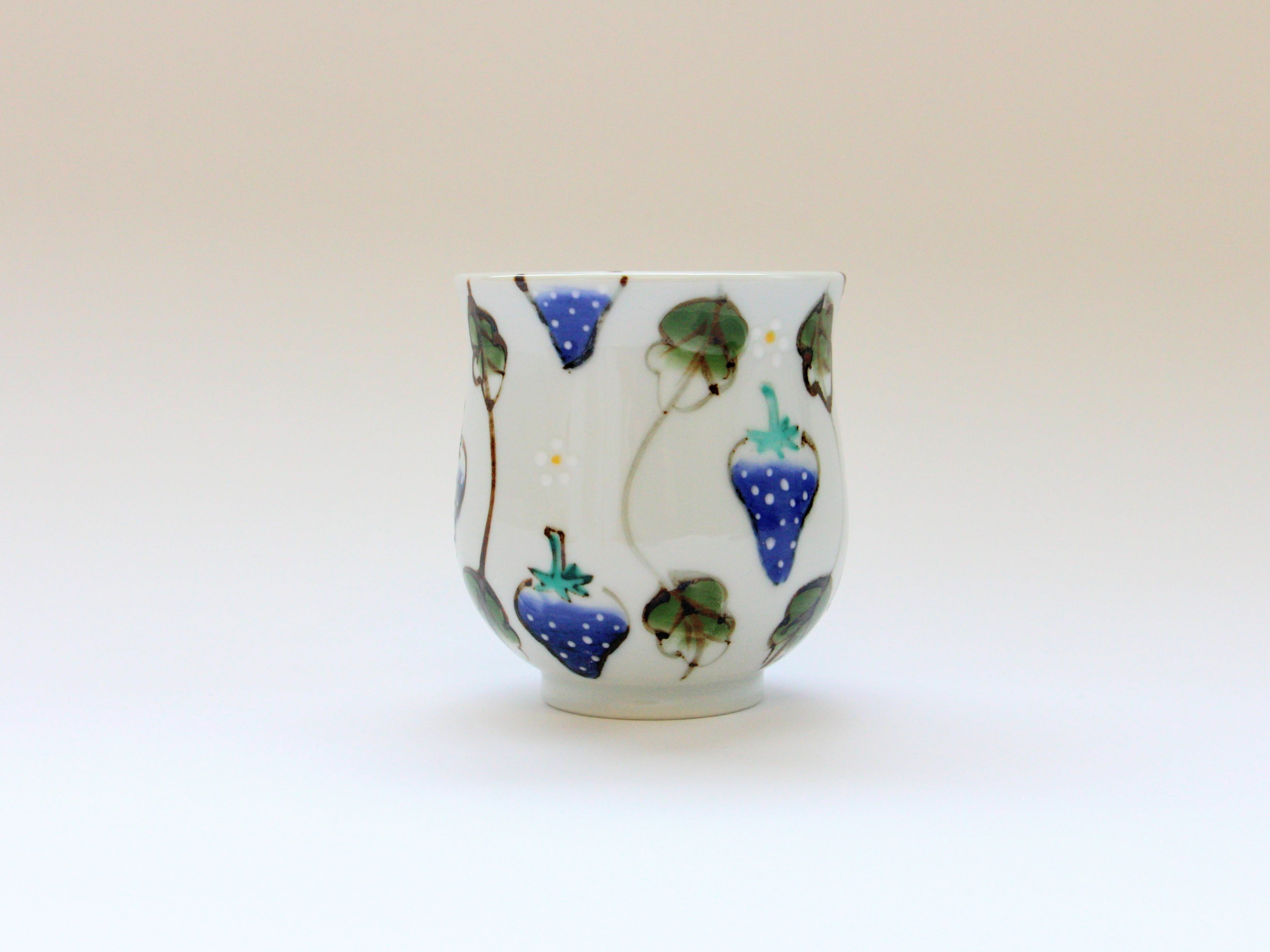 水彩苺湯呑 大【徳七窯】