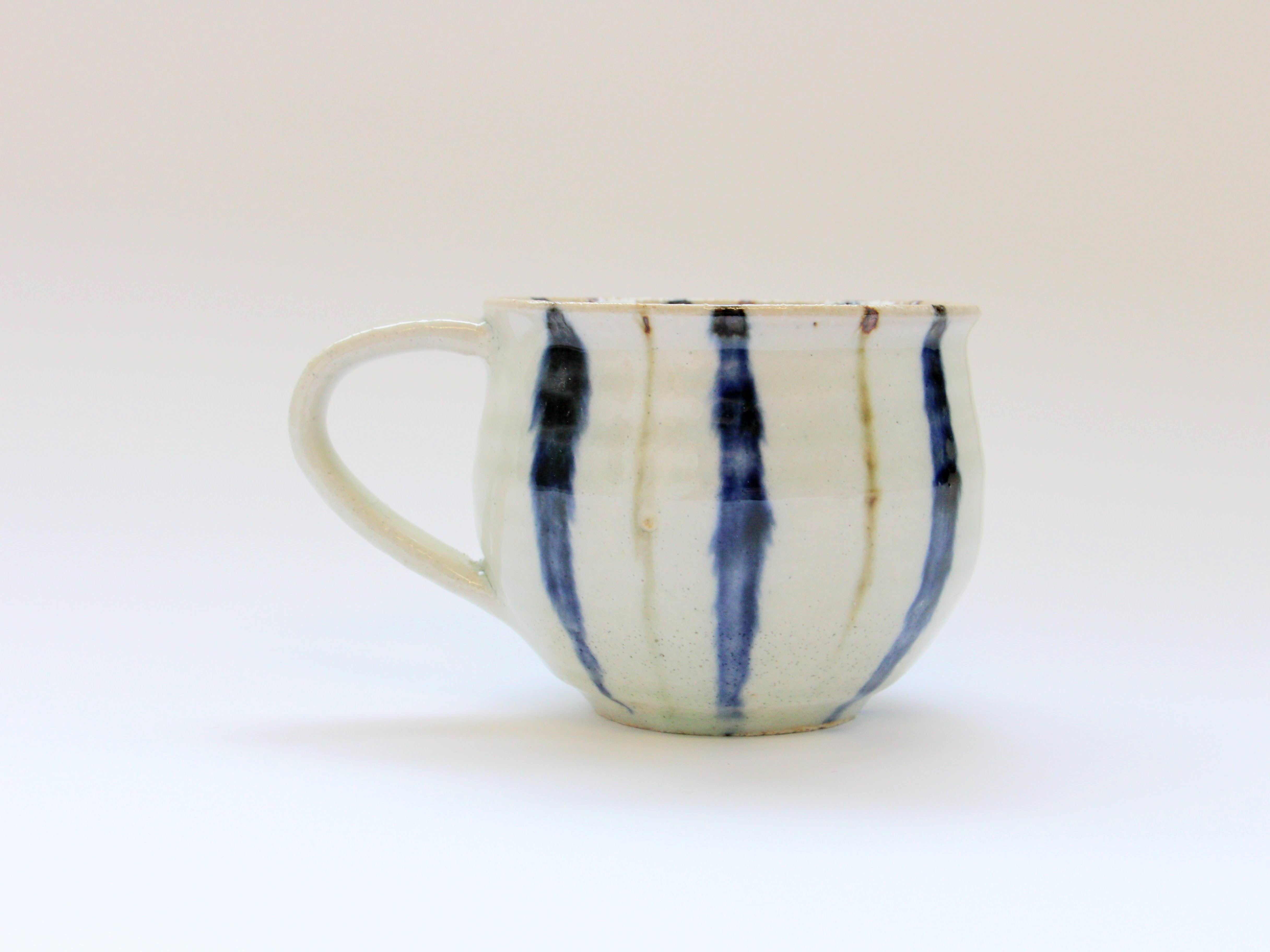 錆安南十草マグカップ【南窯】