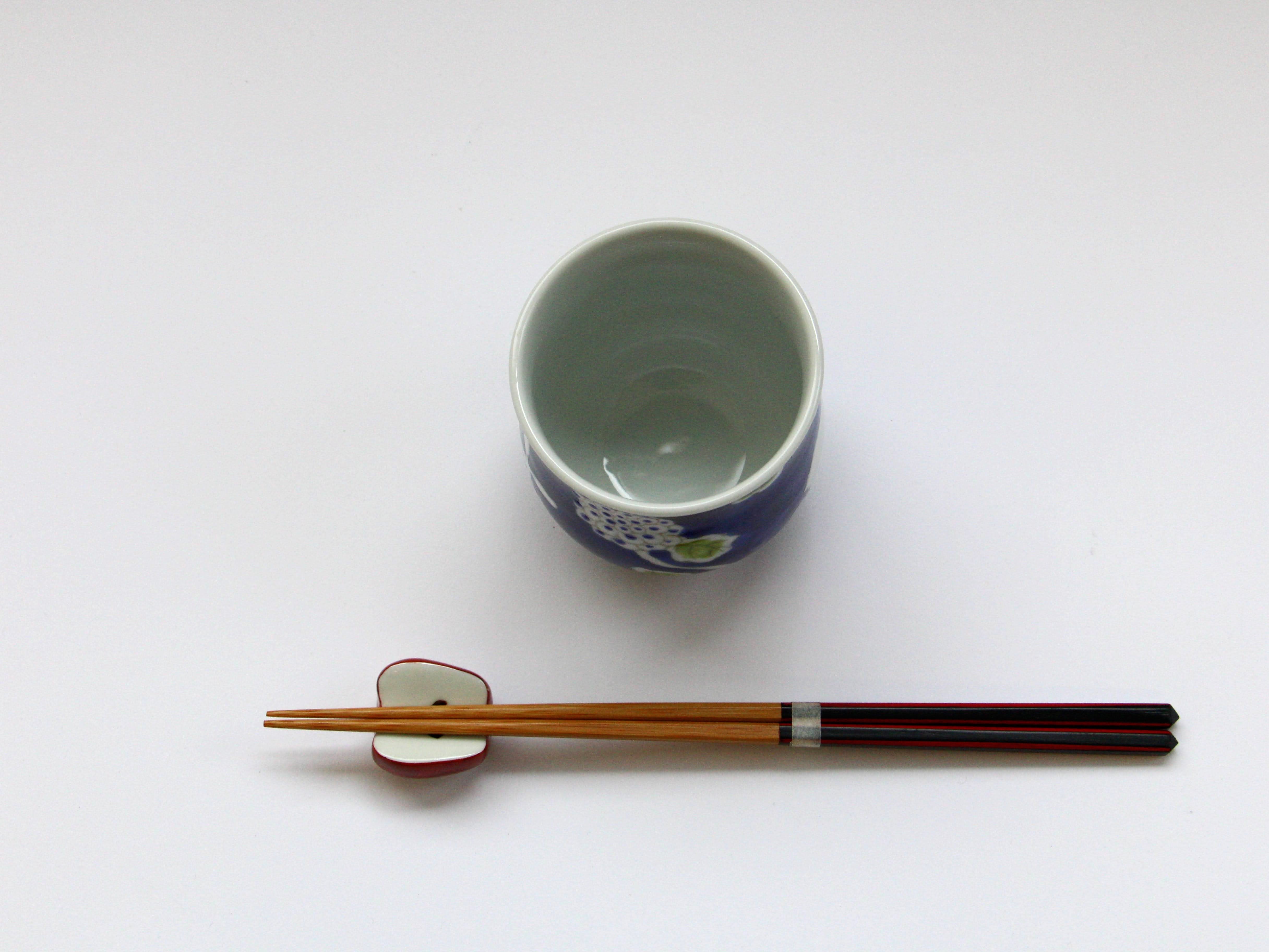 濃花うさぎ湯呑 大【徳七窯】