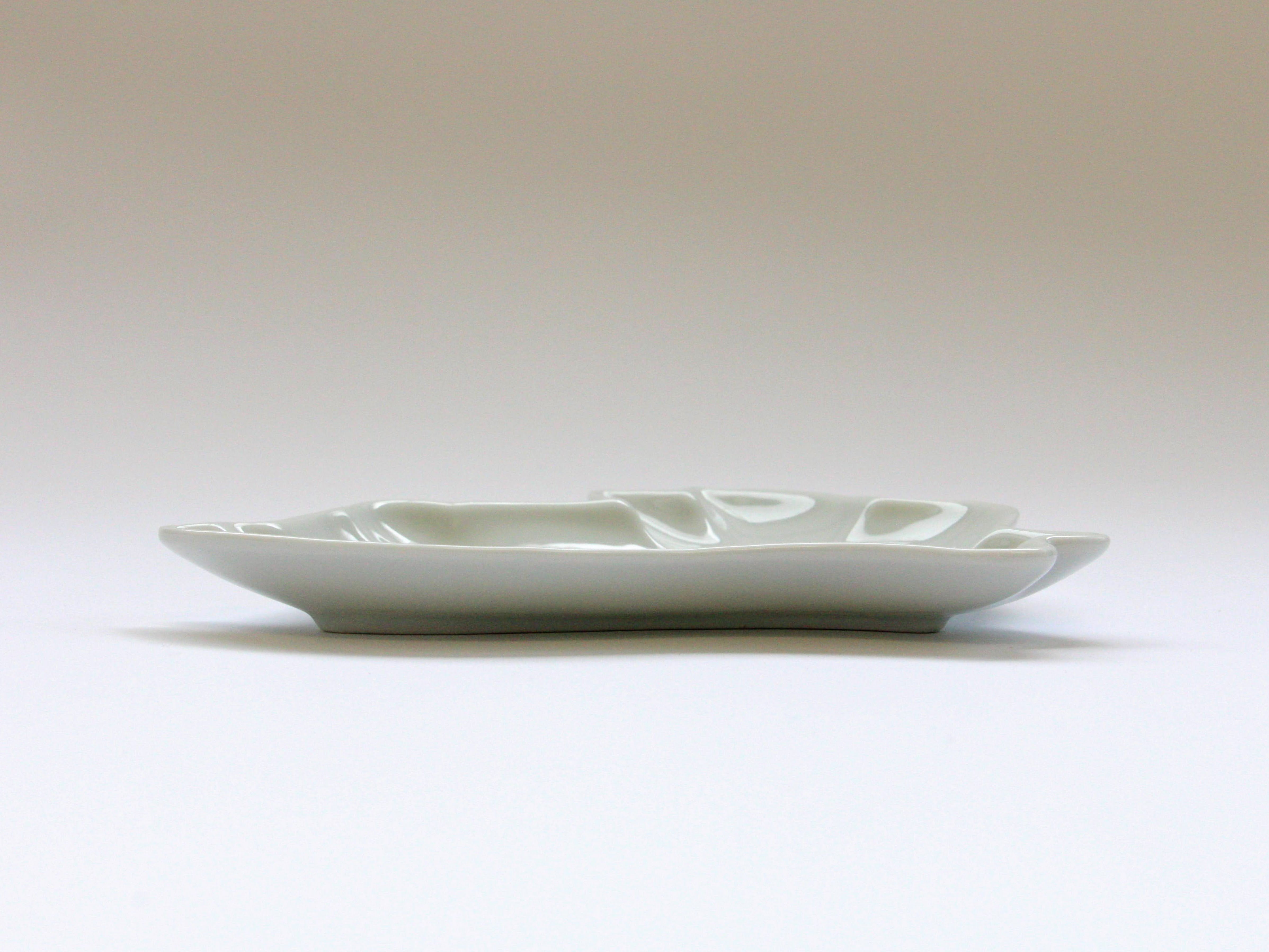 うさぎ皿 白【徳七窯】