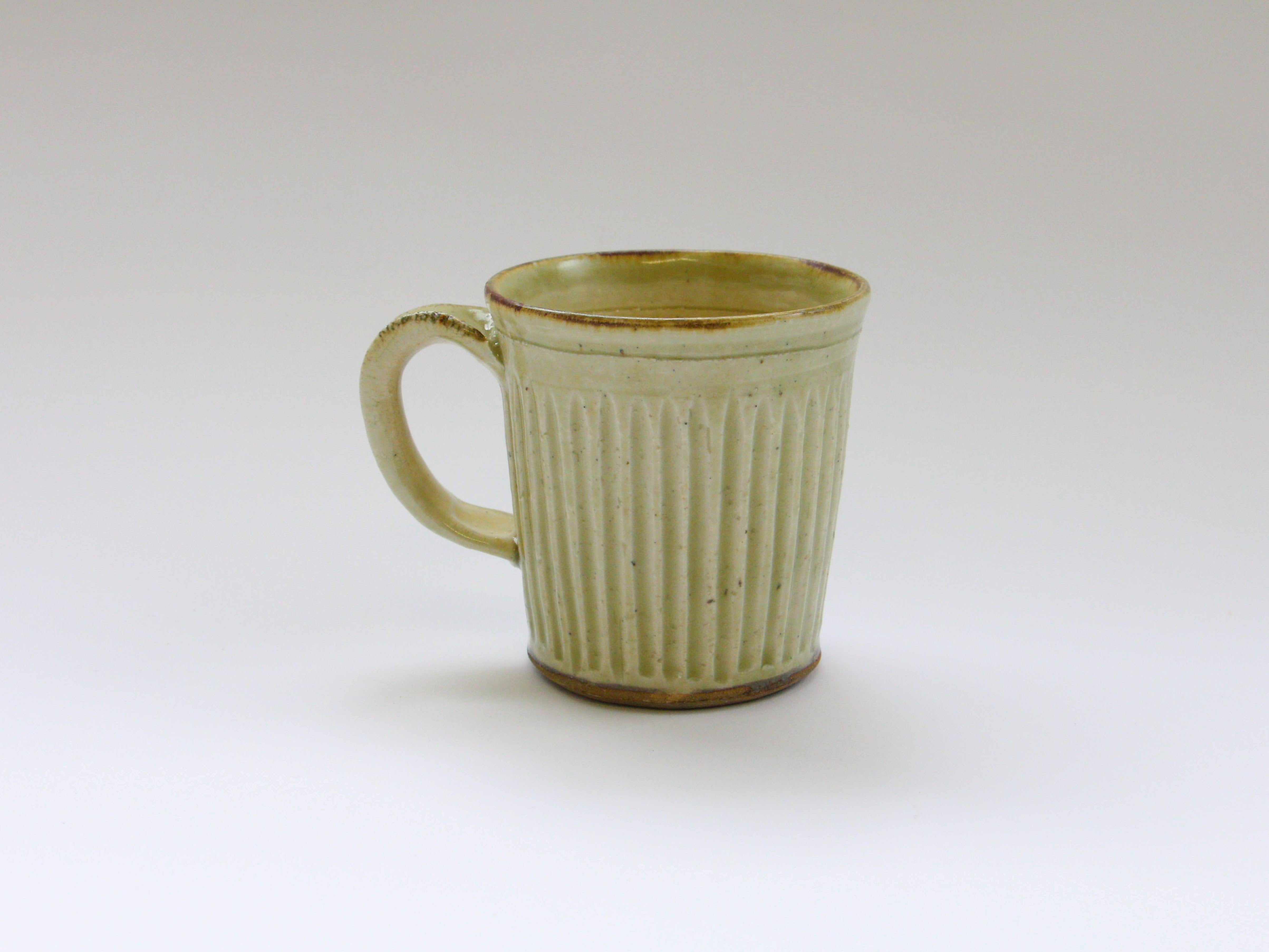 灰釉しのぎマグ【加藤淳】