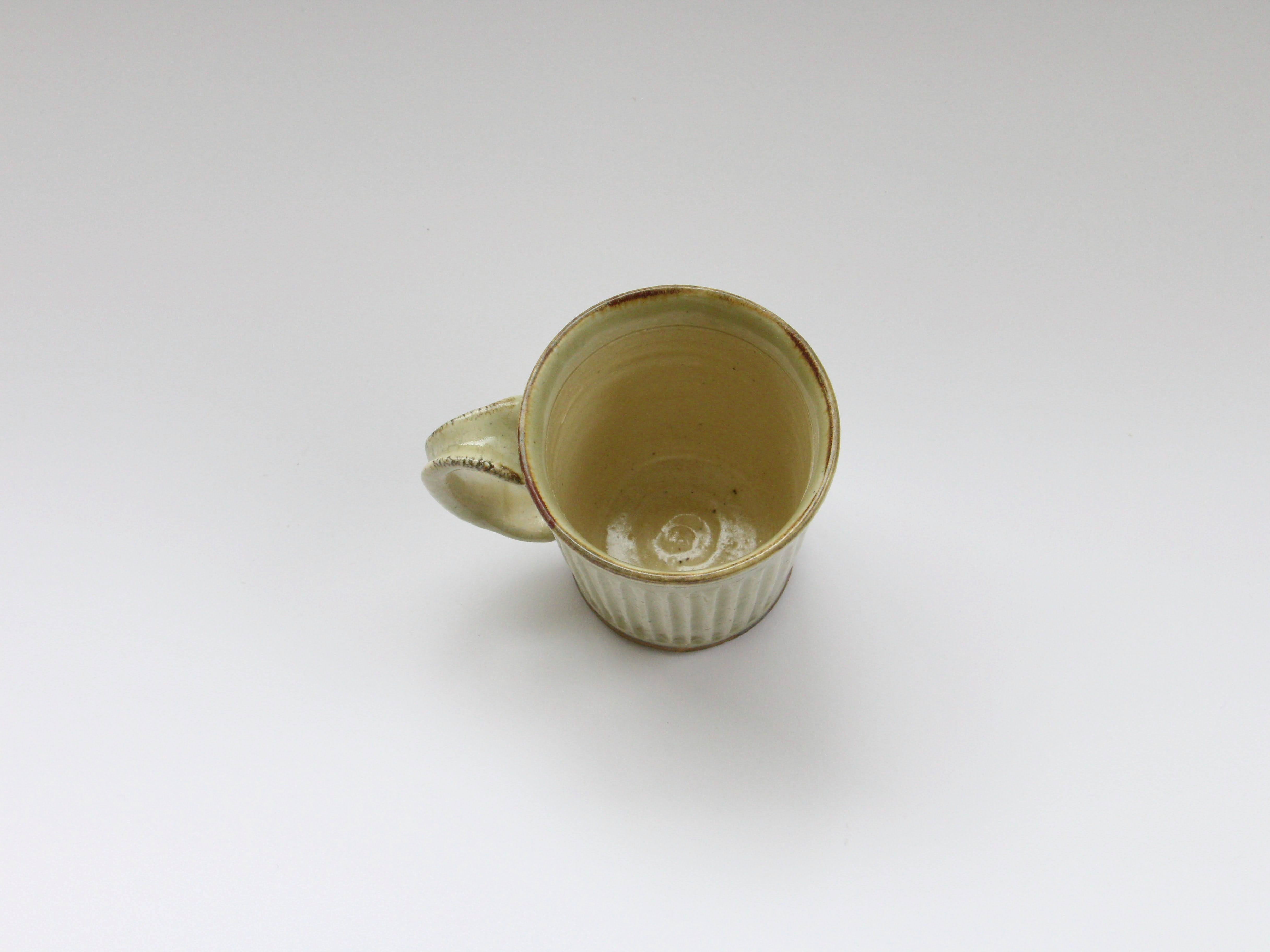 灰釉しのぎマグ【加藤淳】