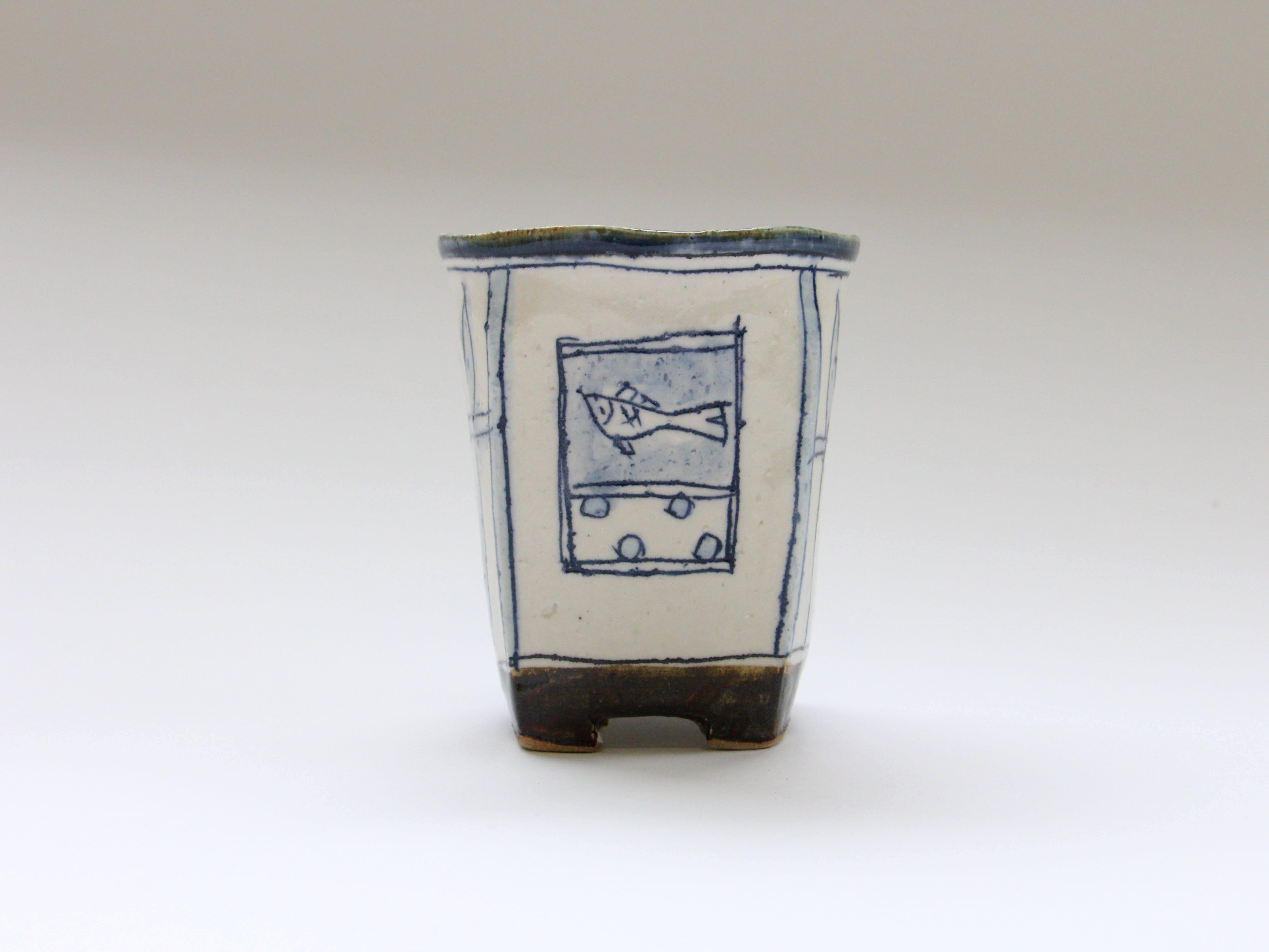 四つ足カップ 青 魚と鳥【加藤淳】