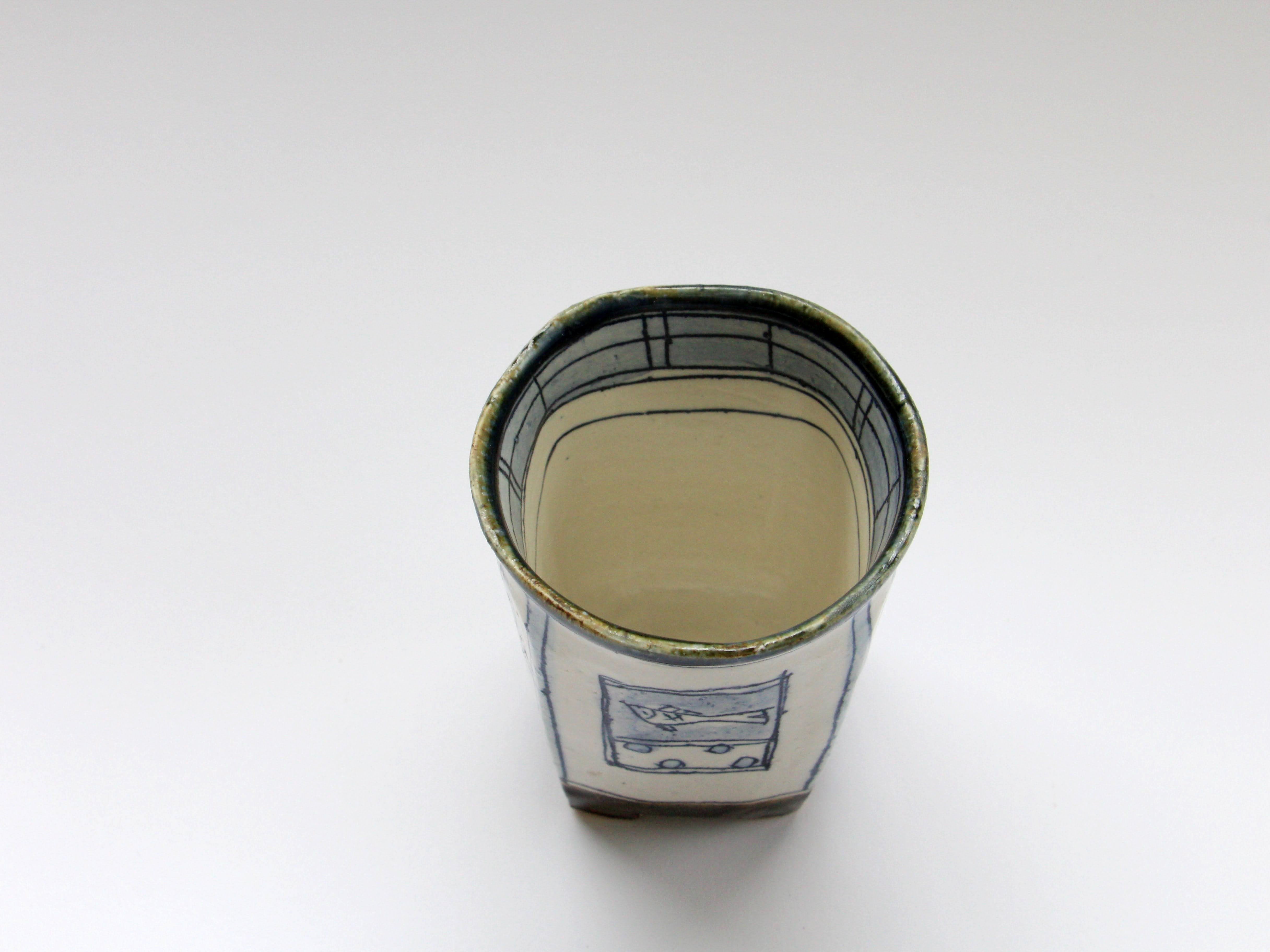 四つ足カップ 青 魚と鳥【加藤淳】