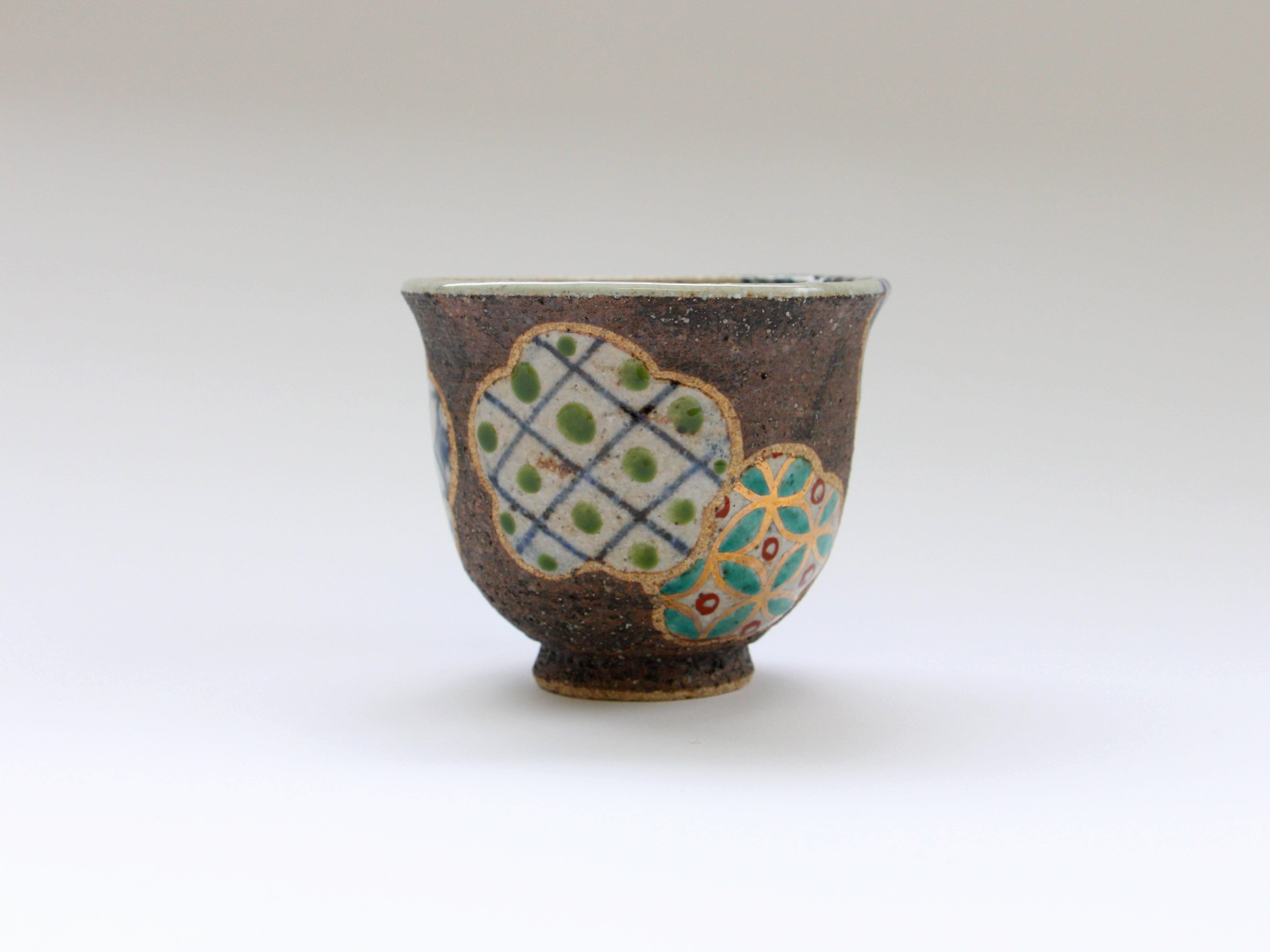 梅地紋湯呑 青【洸彩窯】