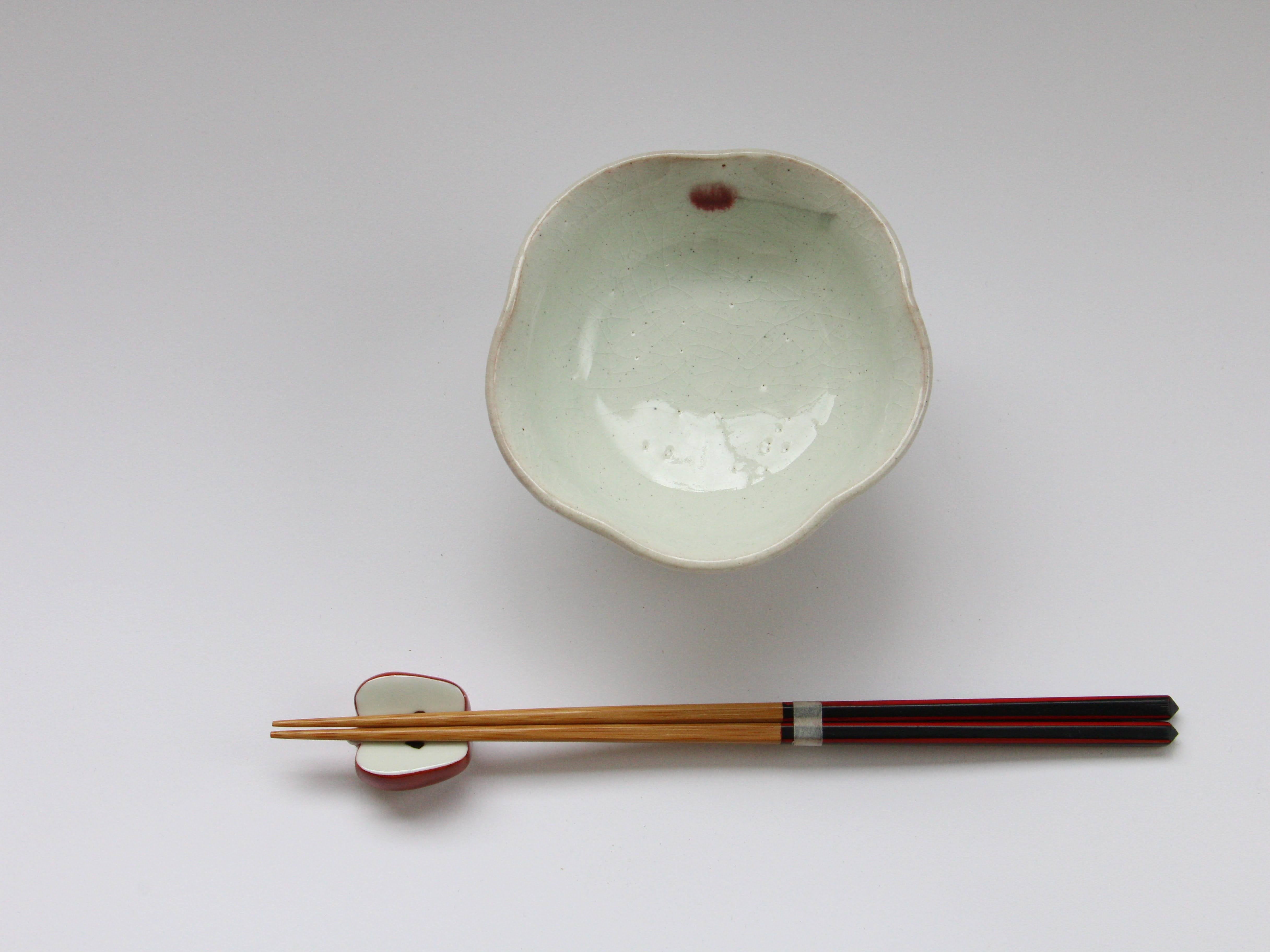 さくらんぼ高台輪花小鉢【巌陶房】