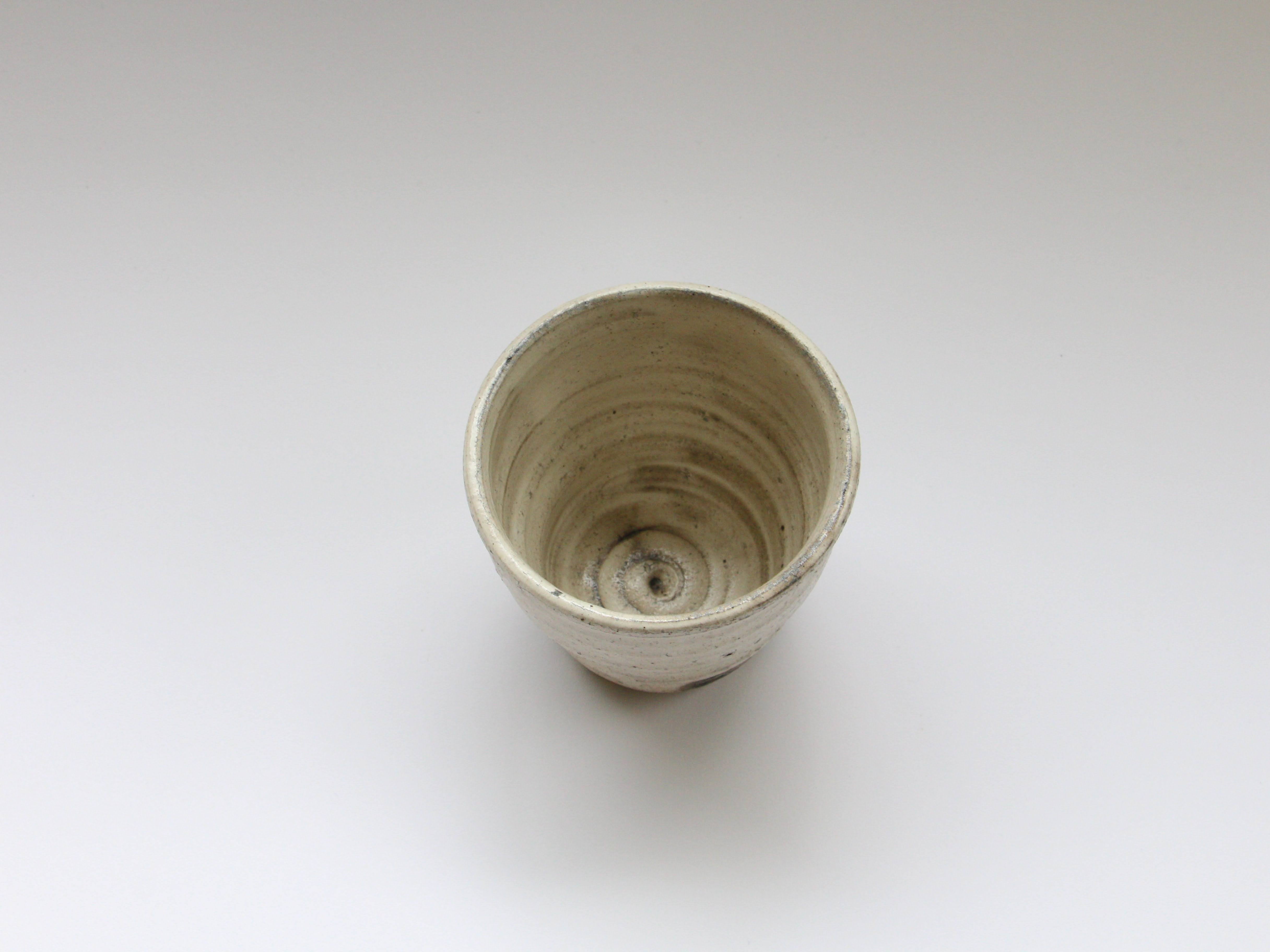粉引灰釉焼酎カップ【奥田誠二】