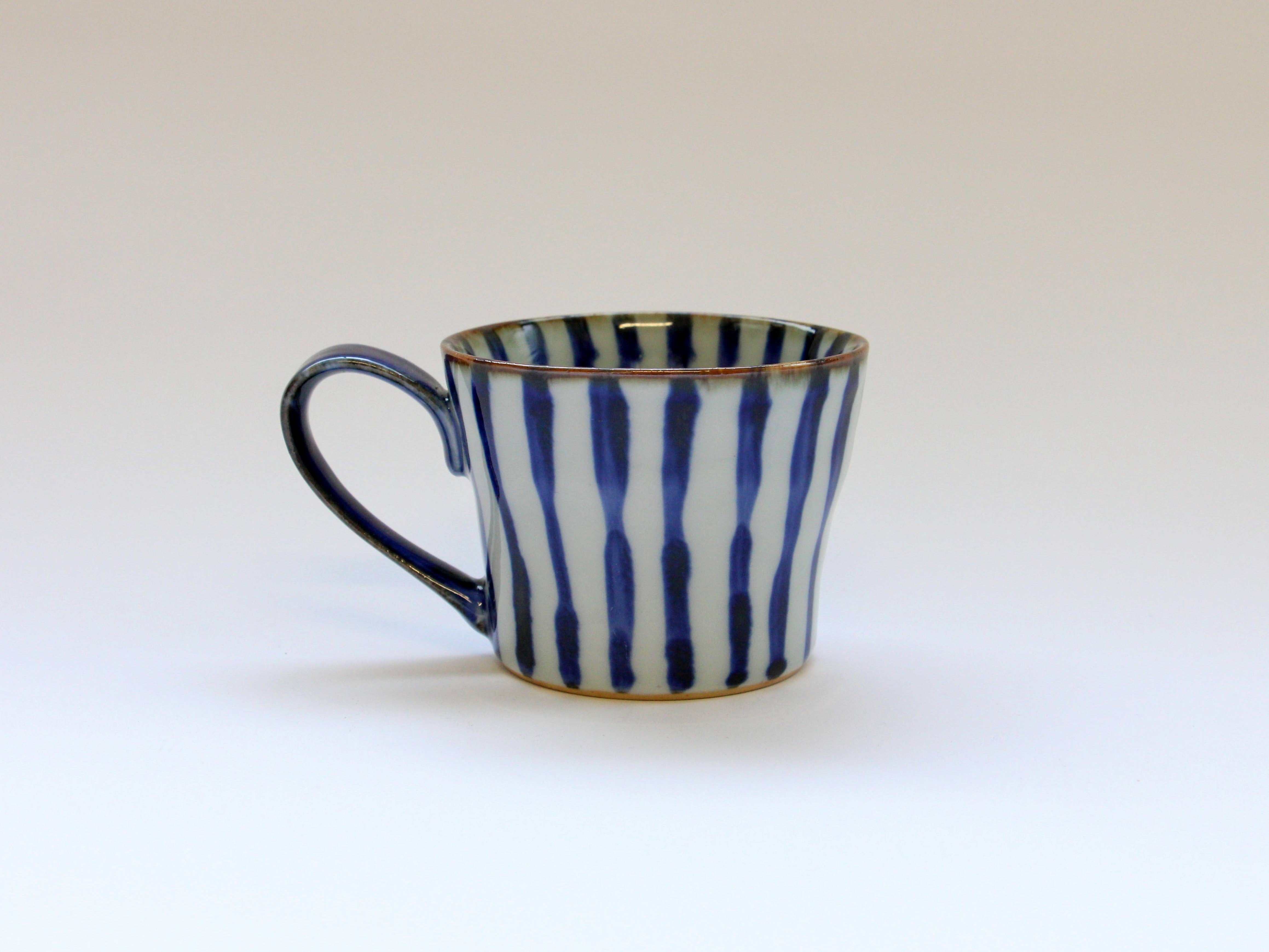 濃十草ドテマグカップ 青【敏彩窯】