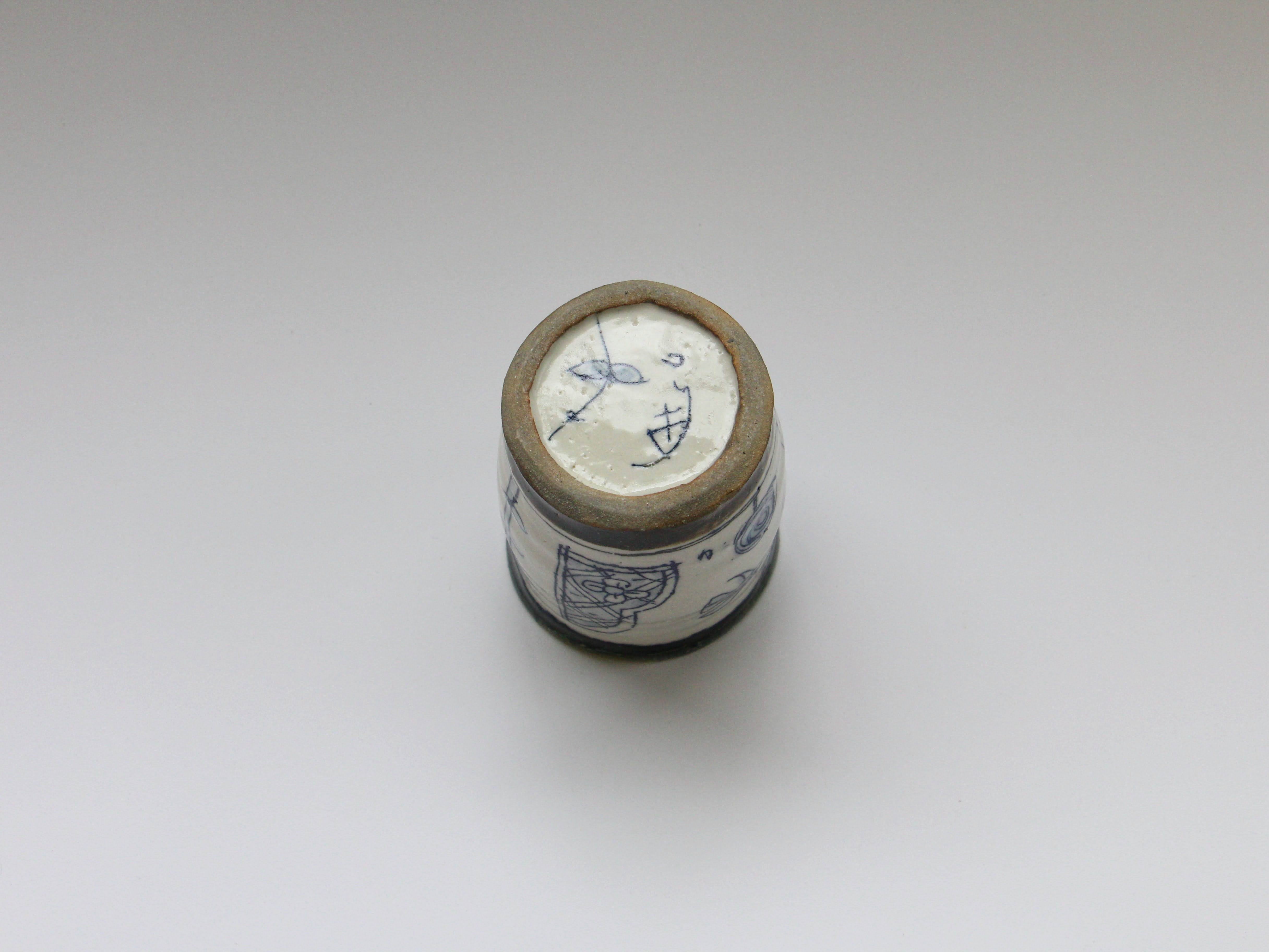 湯呑 青 花と鳥【加藤淳】