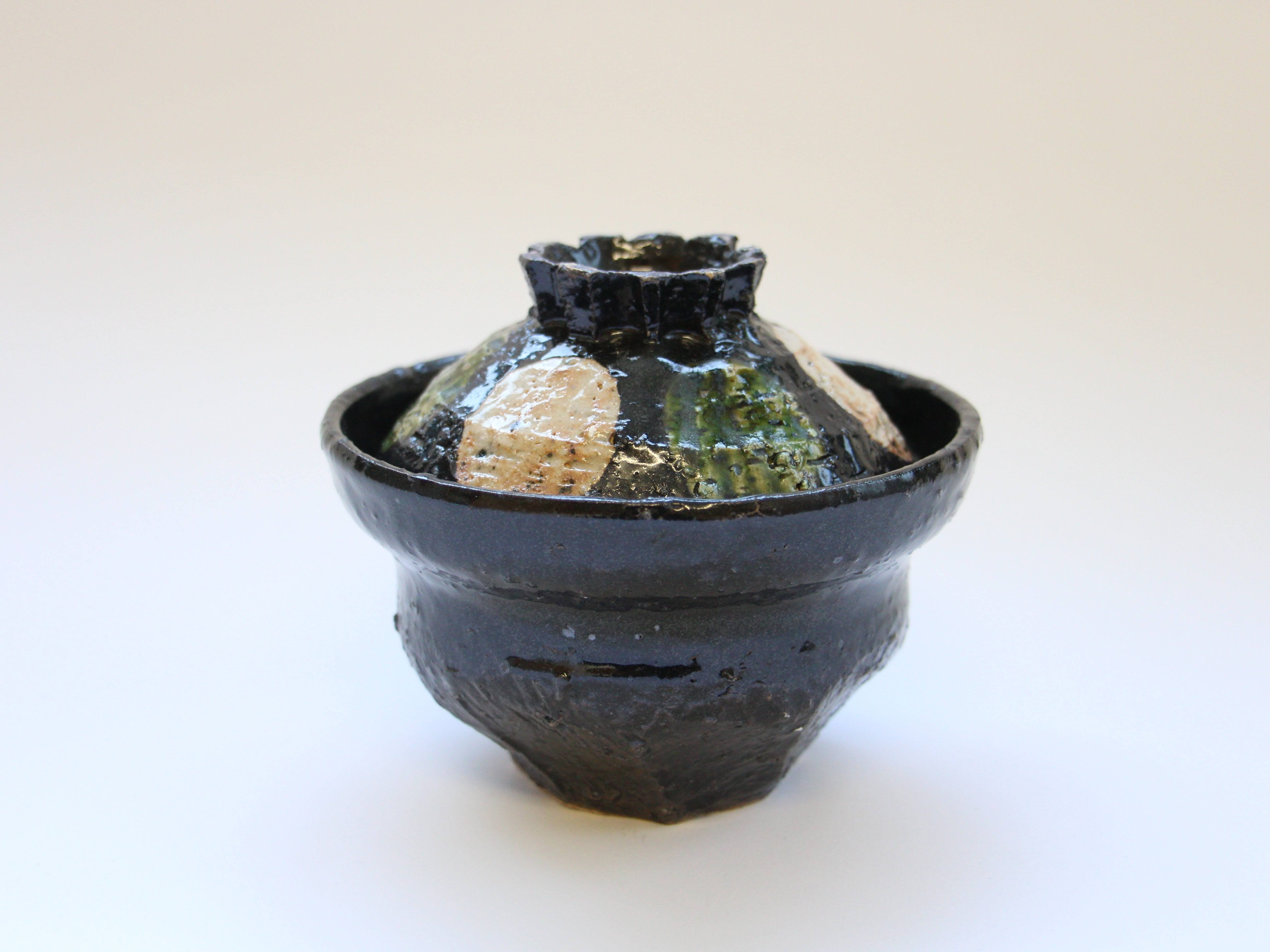 内織部外黒日月碗【中尾彰秀】